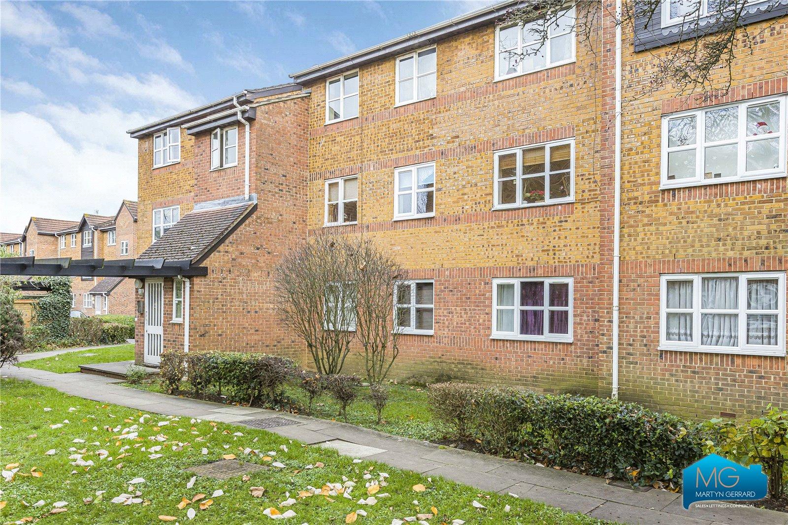 2 bedroom Ground Floor Flat to rent - Martyn Gerrard