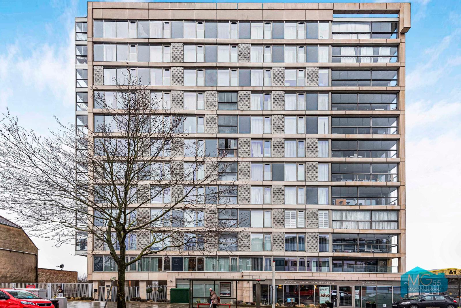 1 bedroom Apartment to rent - Martyn Gerrard