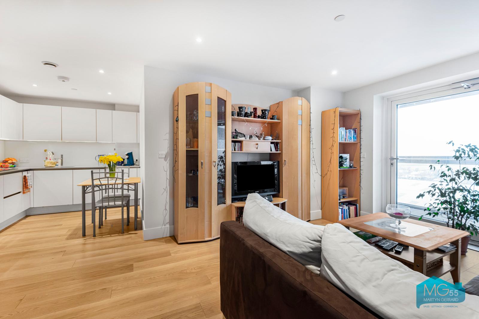 1 bedroom Apartment to rent - Martyn Gerrard