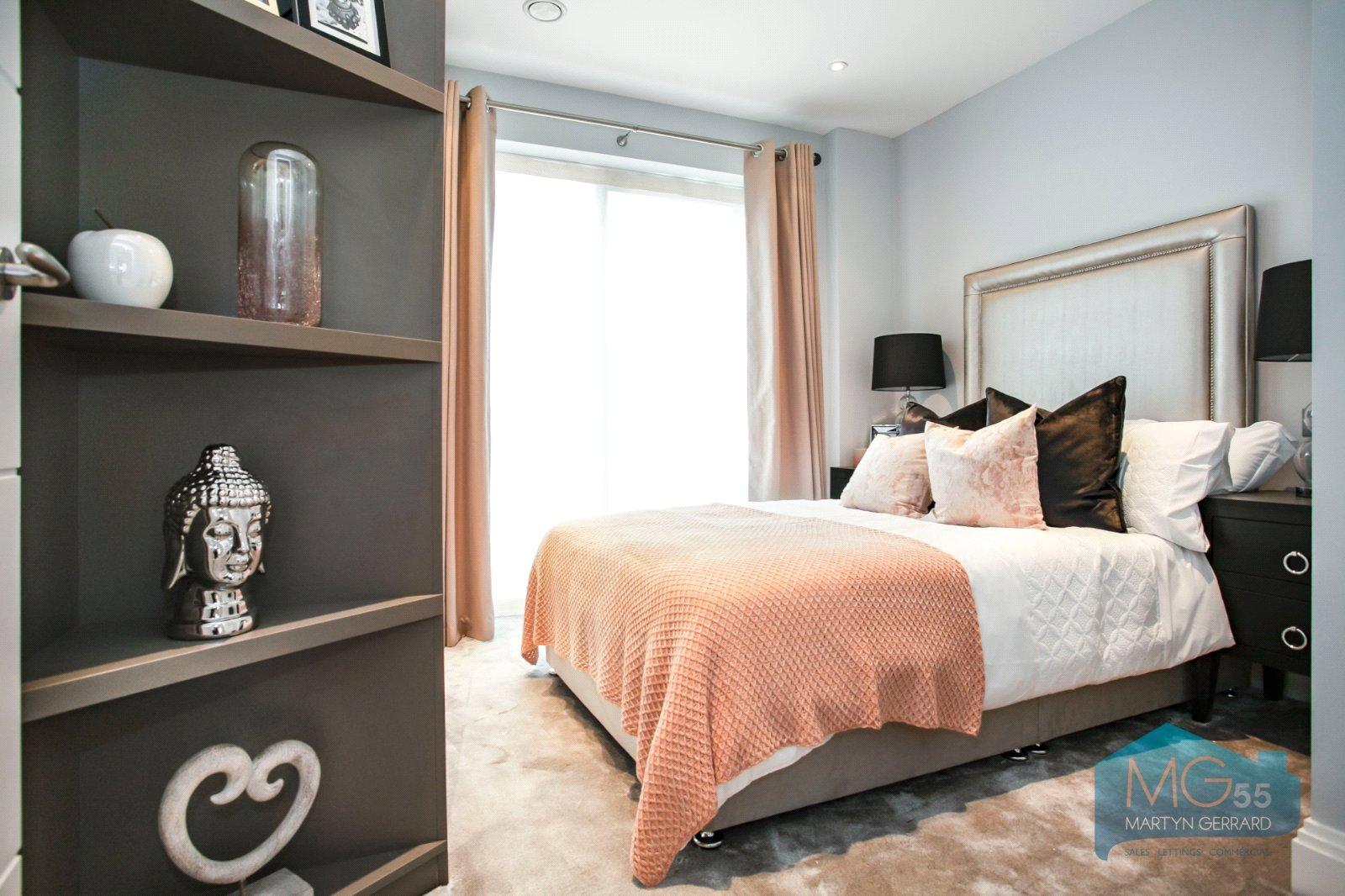 2 bedroom Apartment to rent - Martyn Gerrard