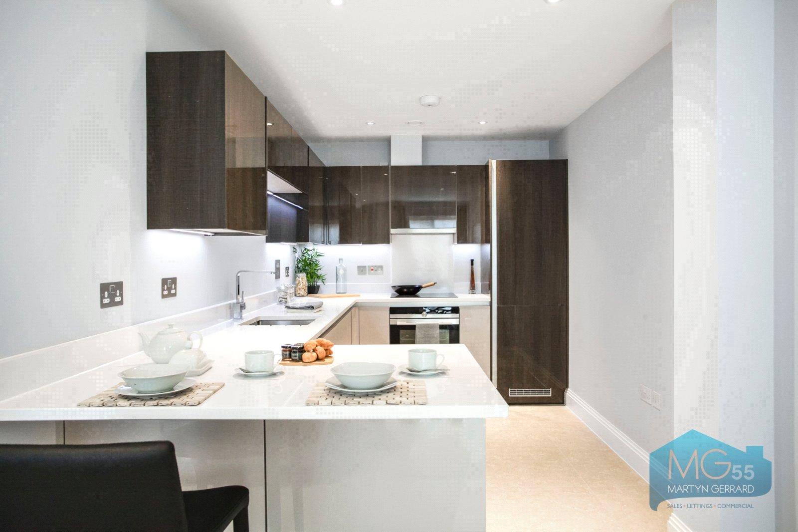 2 bedroom Apartment to rent - Martyn Gerrard