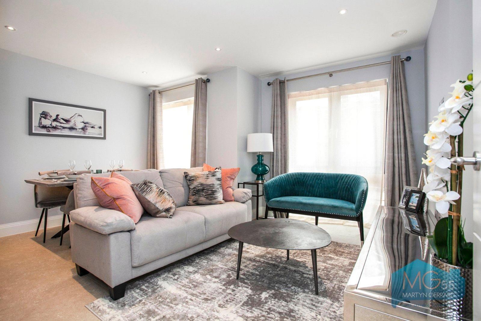 2 bedroom Apartment to rent + ' - Martyn Gerrard