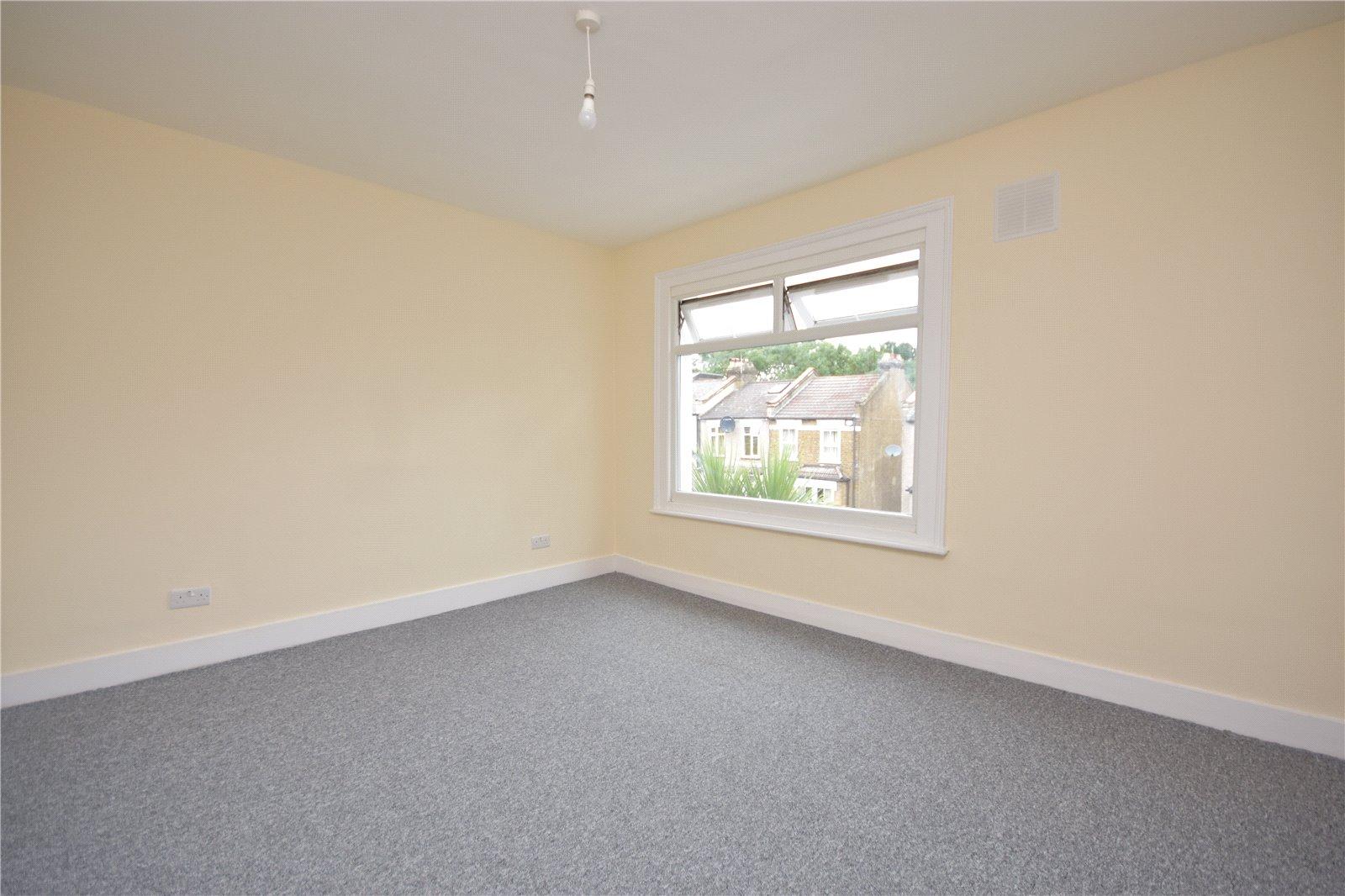 2 bedroom Terraced House to rent - Martyn Gerrard