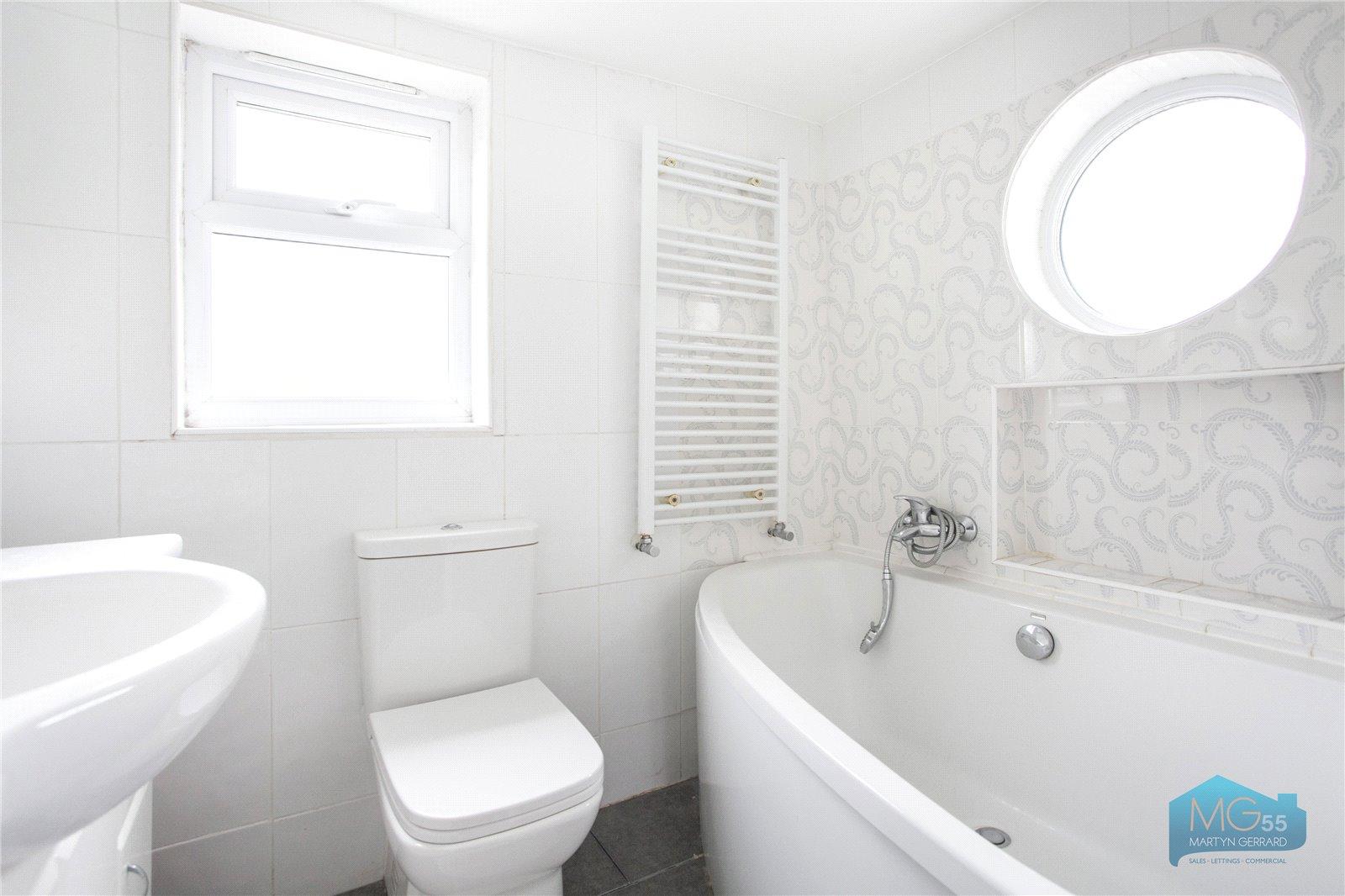 3 bedroom Terraced House to rent - Martyn Gerrard