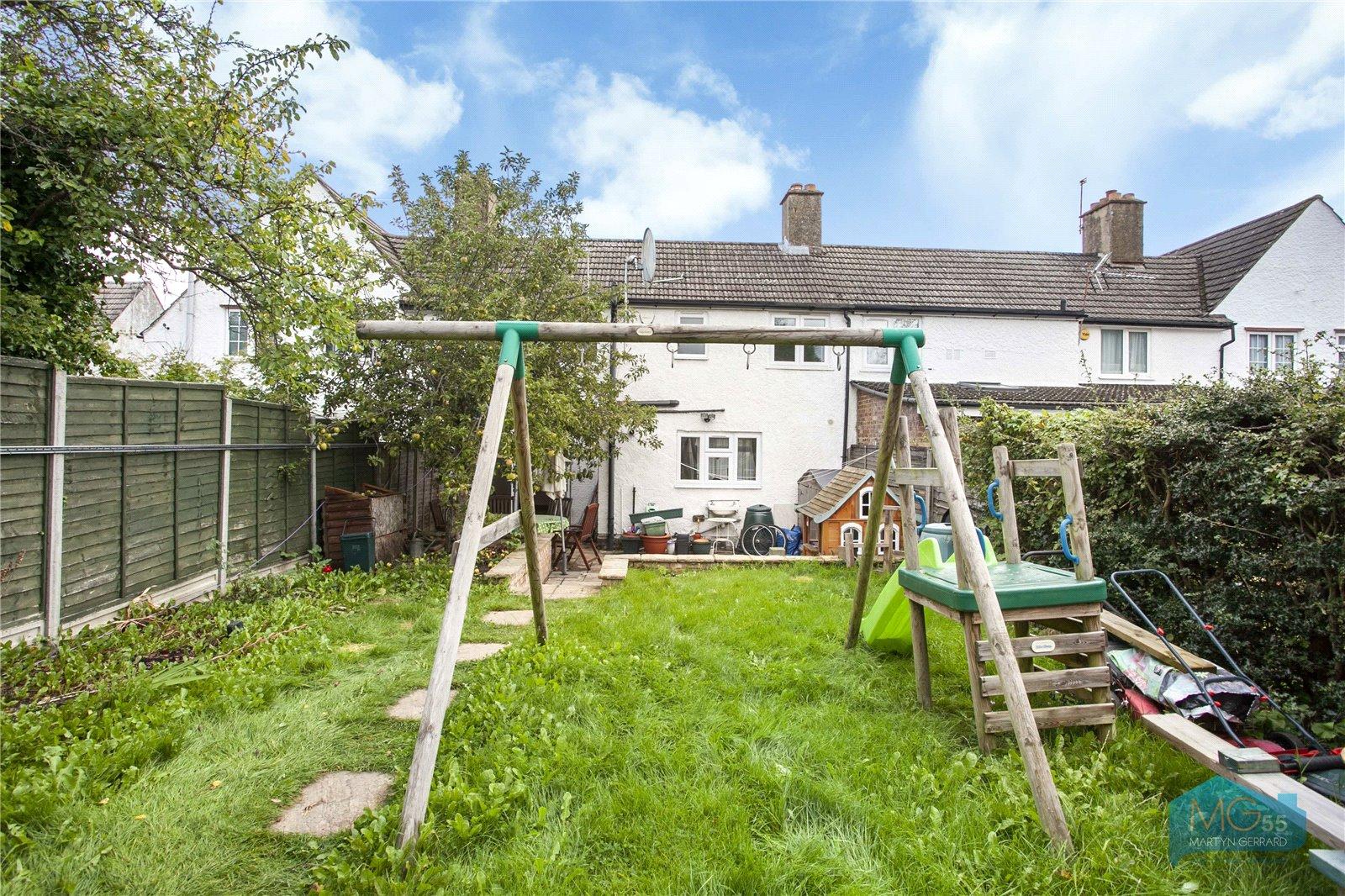 3 bedroom Terraced House to rent - Martyn Gerrard