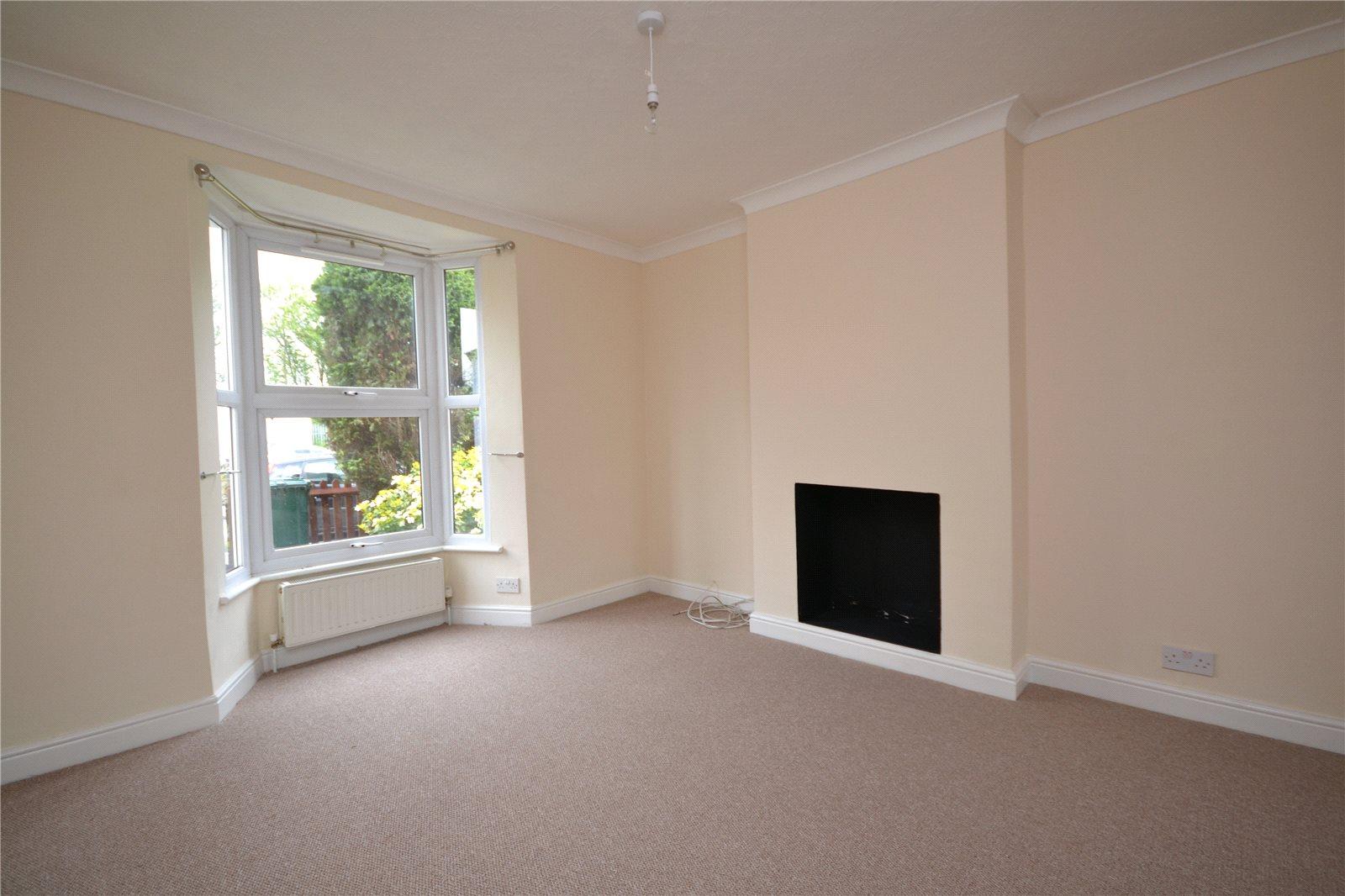3 bedroom End of Terrace House to rent - Martyn Gerrard