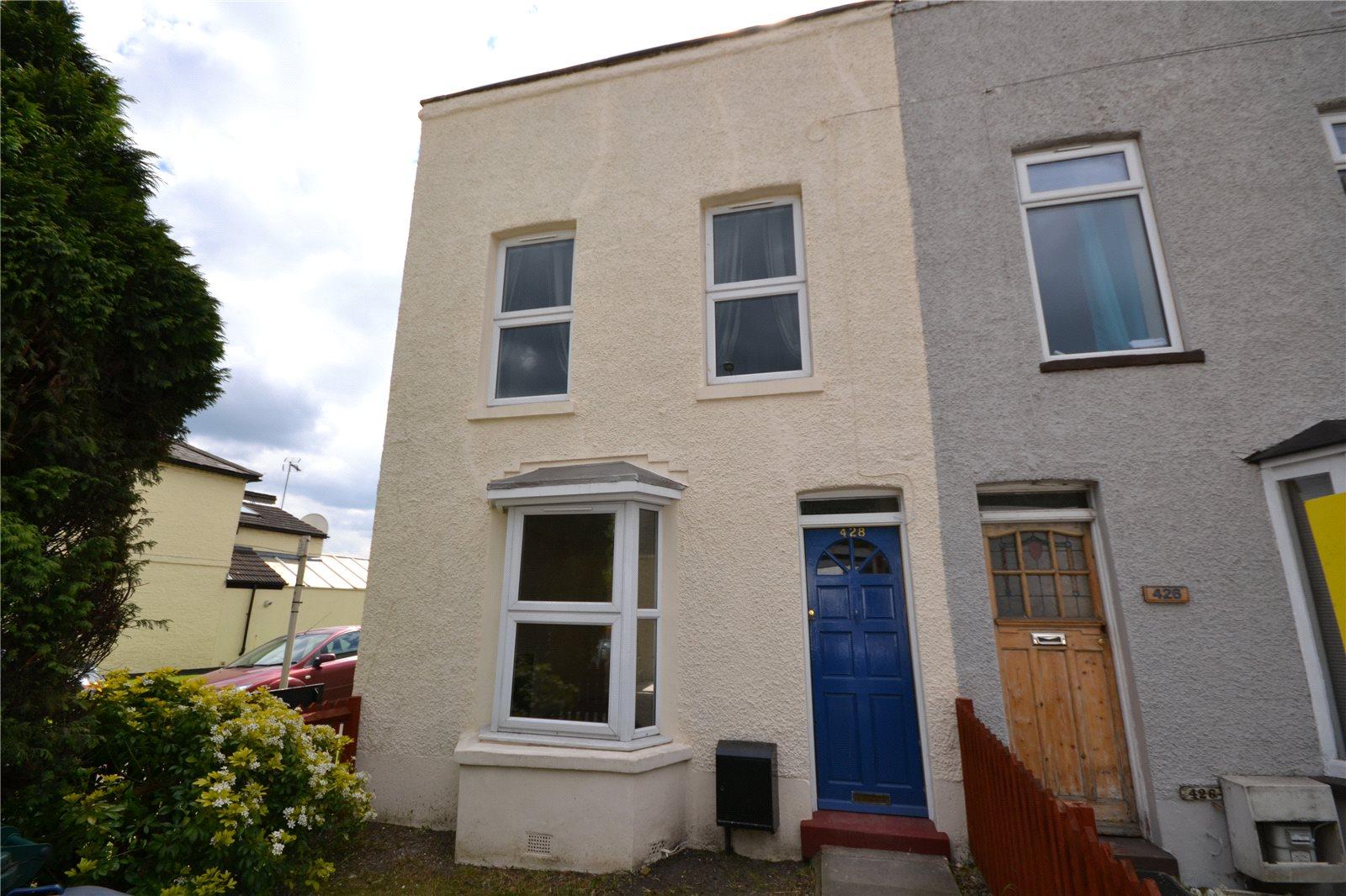 3 bedroom End of Terrace House to rent - Martyn Gerrard