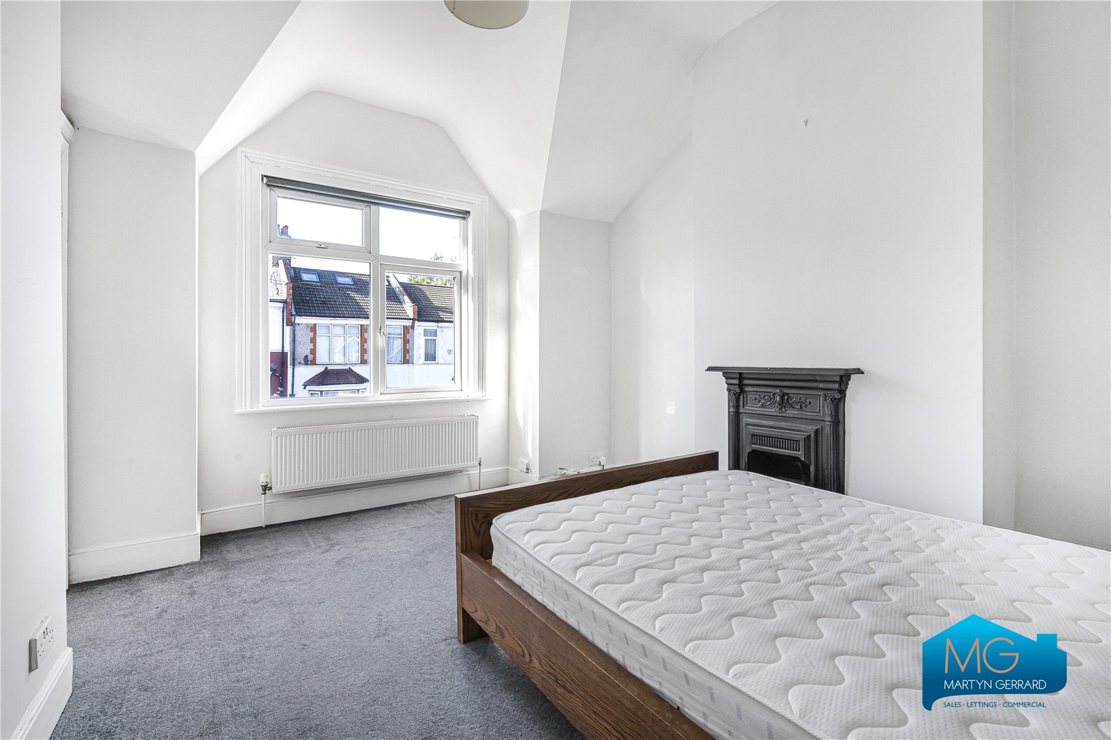 3 bedroom Maisonette to rent - Martyn Gerrard