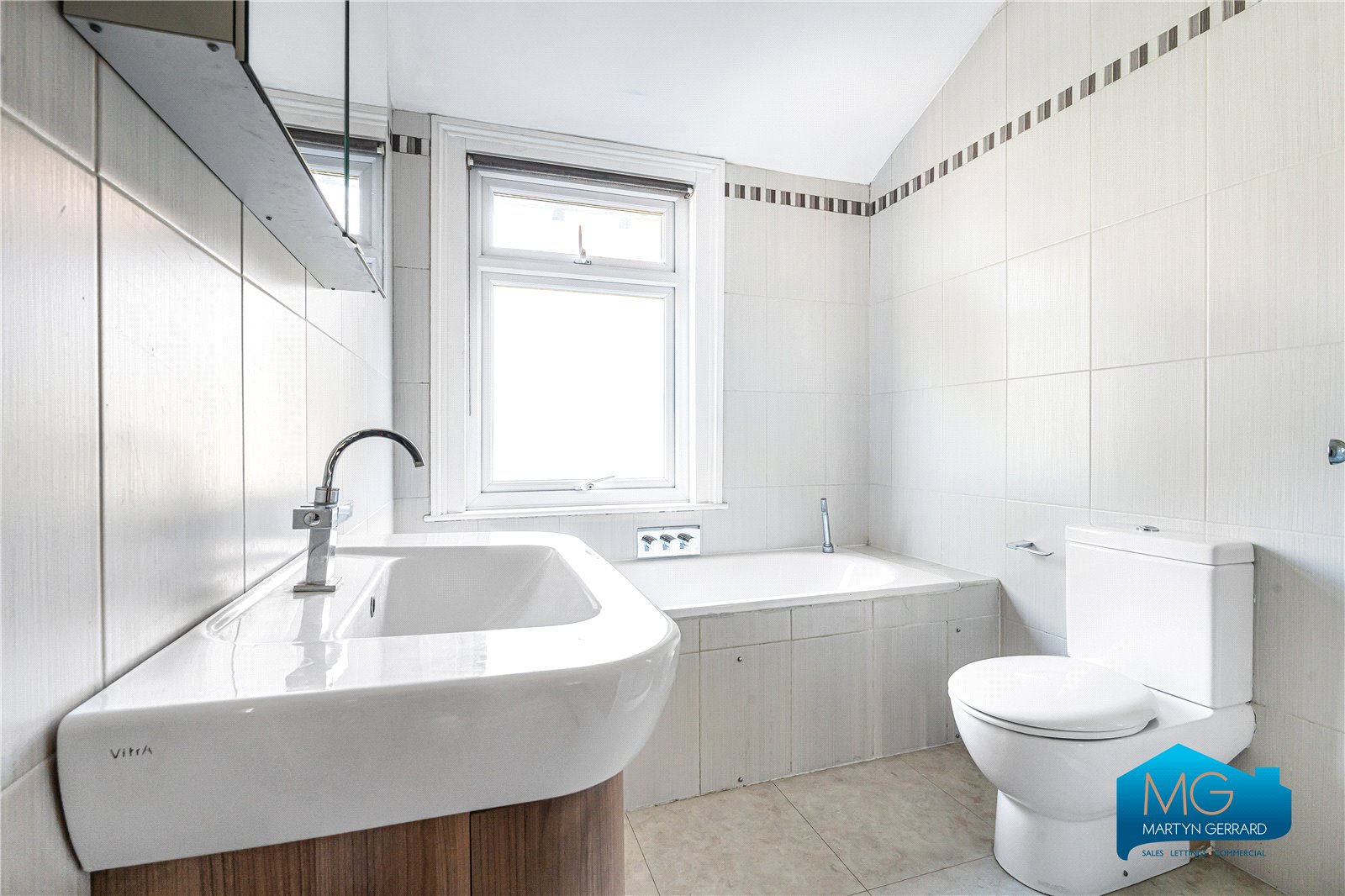 3 bedroom Maisonette to rent - Martyn Gerrard