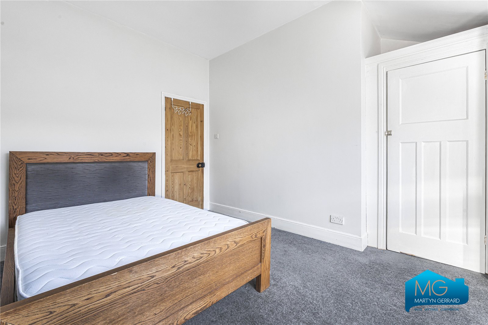 3 bedroom Maisonette to rent - Martyn Gerrard