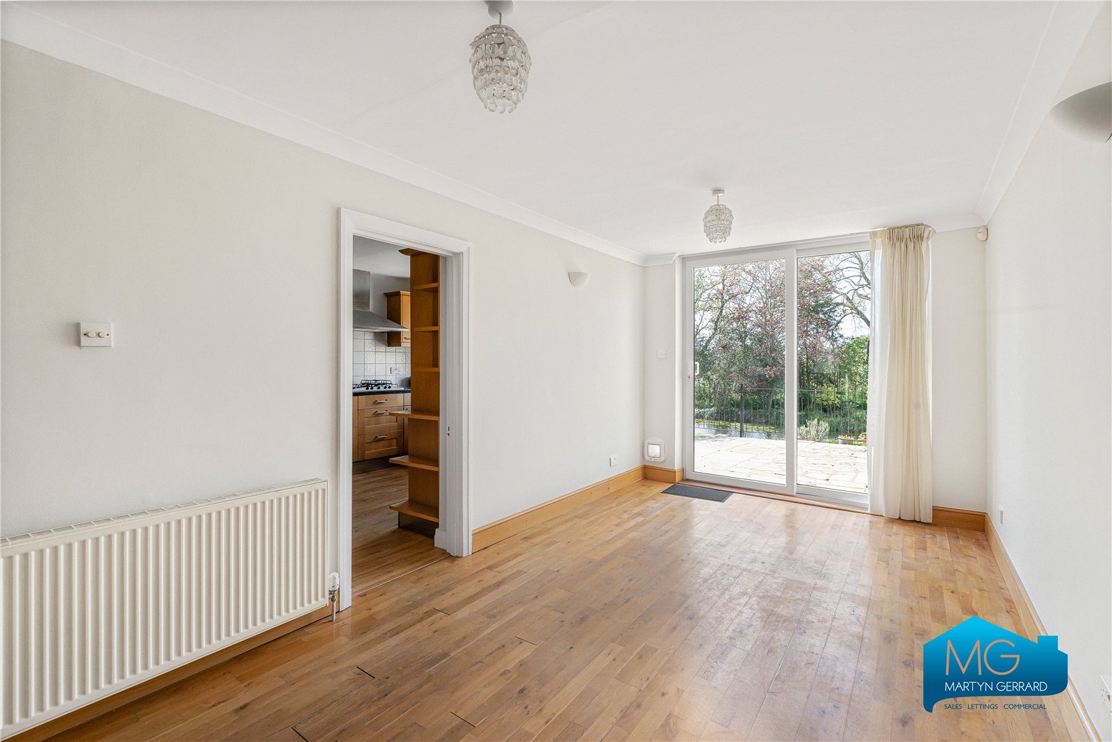 4 bedroom Terraced House to rent - Martyn Gerrard