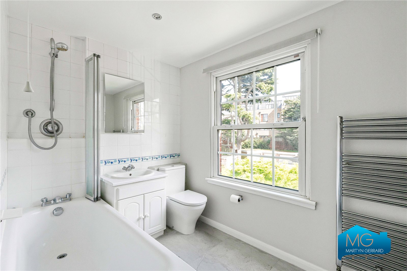 4 bedroom Terraced House to rent - Martyn Gerrard