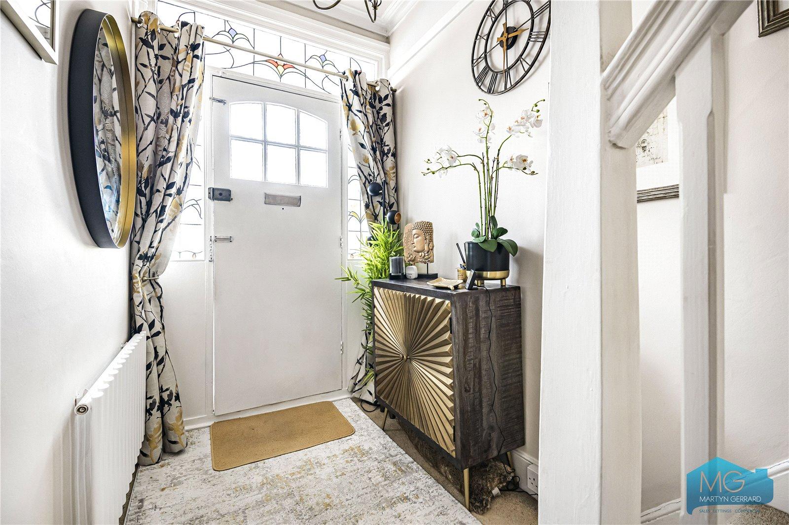 3 bedroom End of Terrace House for sale - Martyn Gerrard