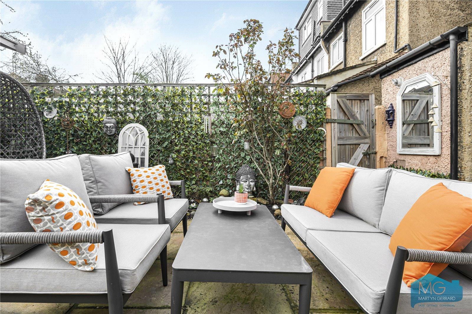 3 bedroom End of Terrace House for sale - Martyn Gerrard