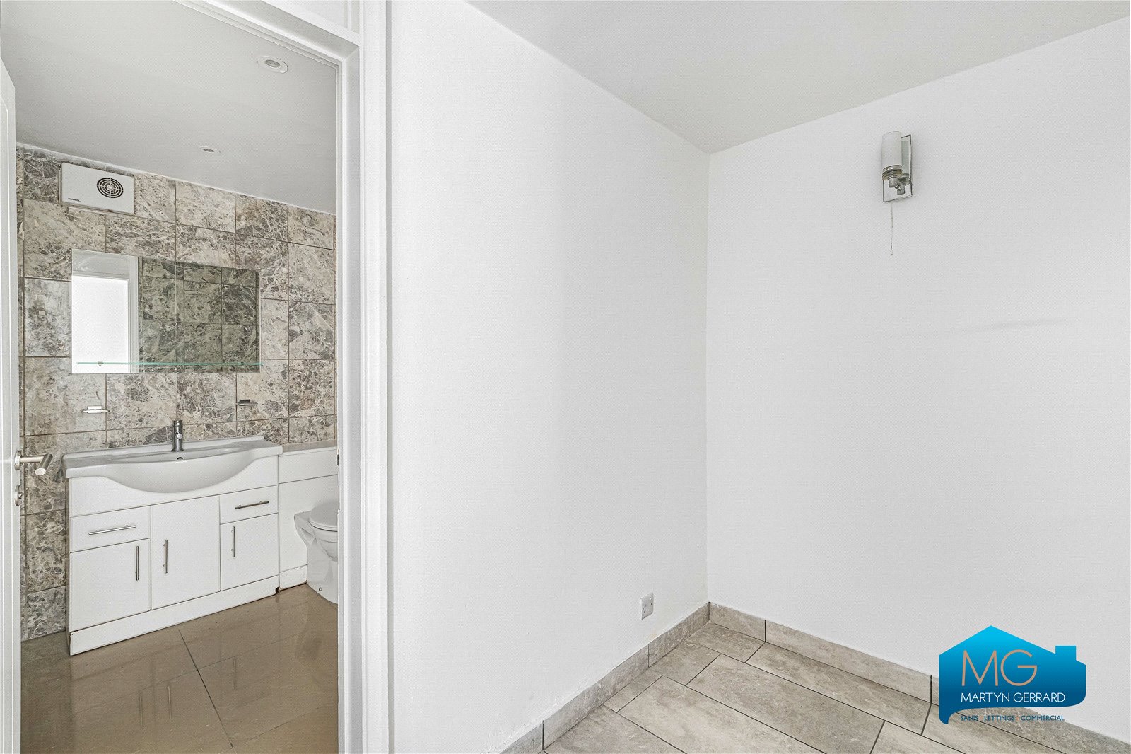 1 bedroom Apartment to rent - Martyn Gerrard