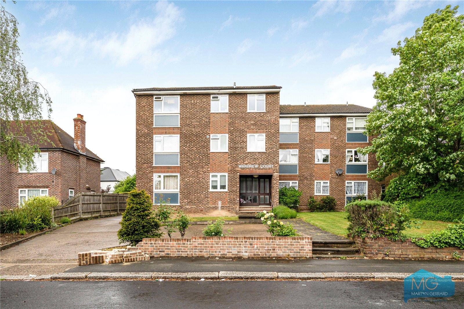 2 bedroom Ground Floor Flat for sale - Martyn Gerrard
