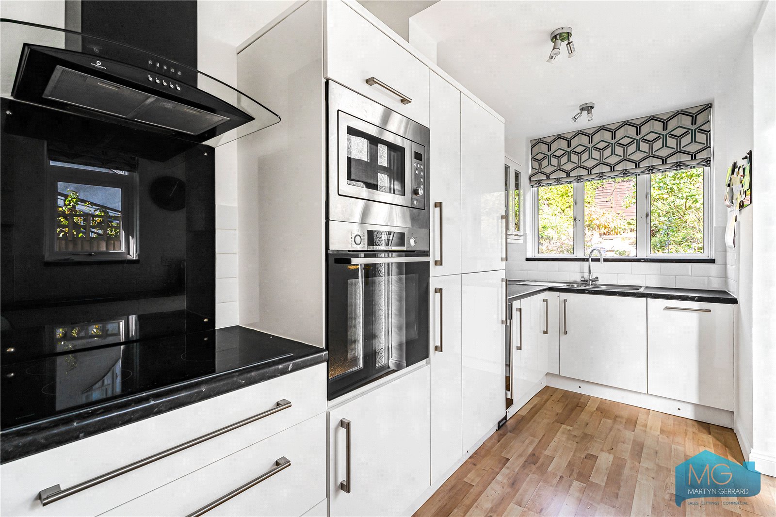 4 bedroom Semi-Detached House for sale - Martyn Gerrard