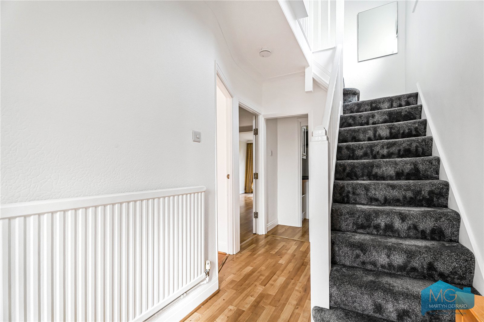 4 bedroom Semi-Detached House for sale - Martyn Gerrard