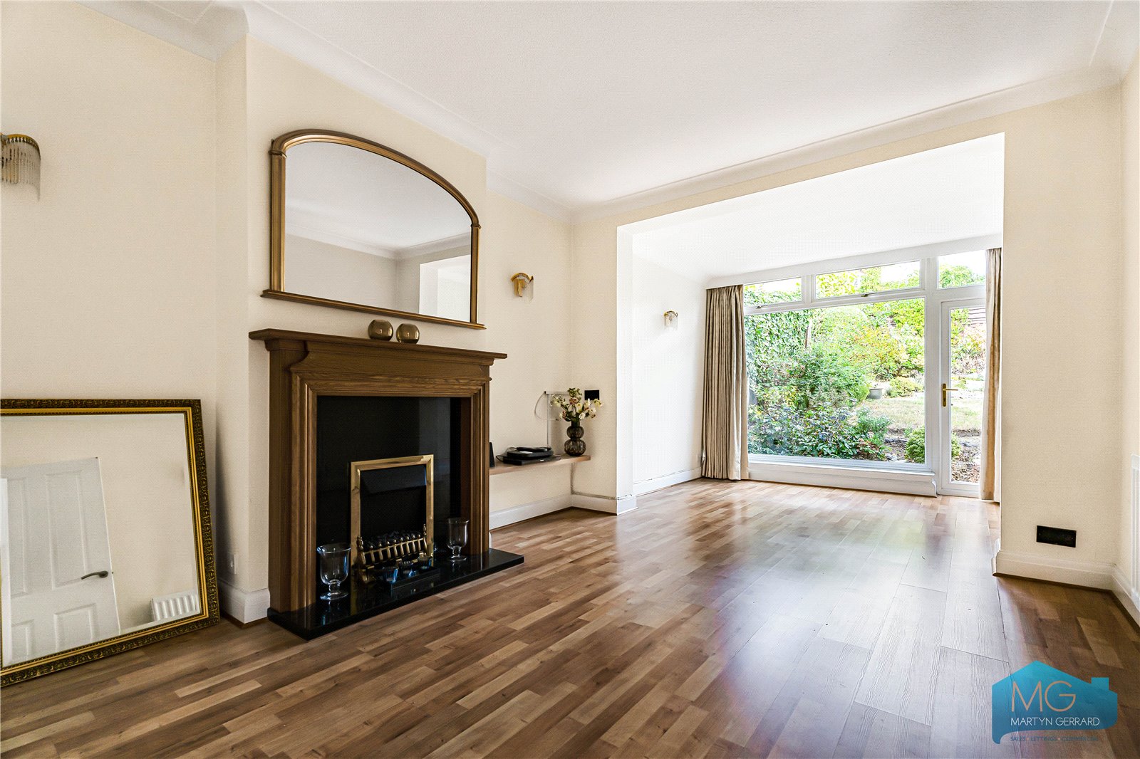 4 bedroom Semi-Detached House for sale - Martyn Gerrard