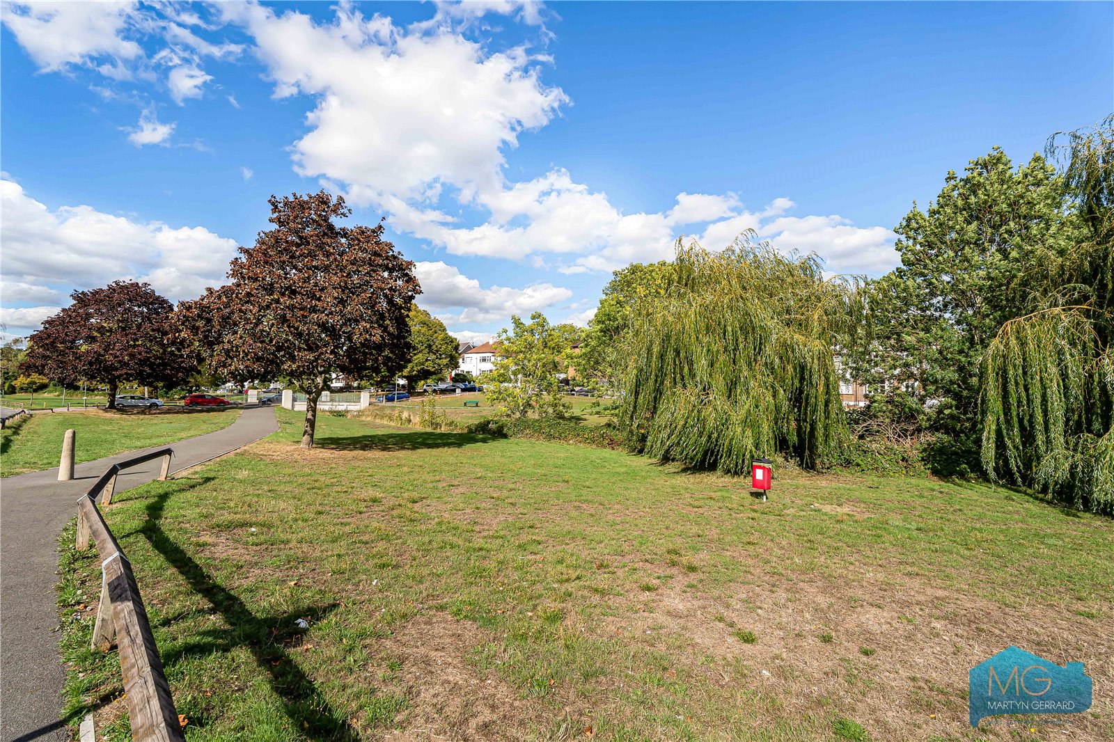 4 bedroom Semi-Detached House for sale - Martyn Gerrard