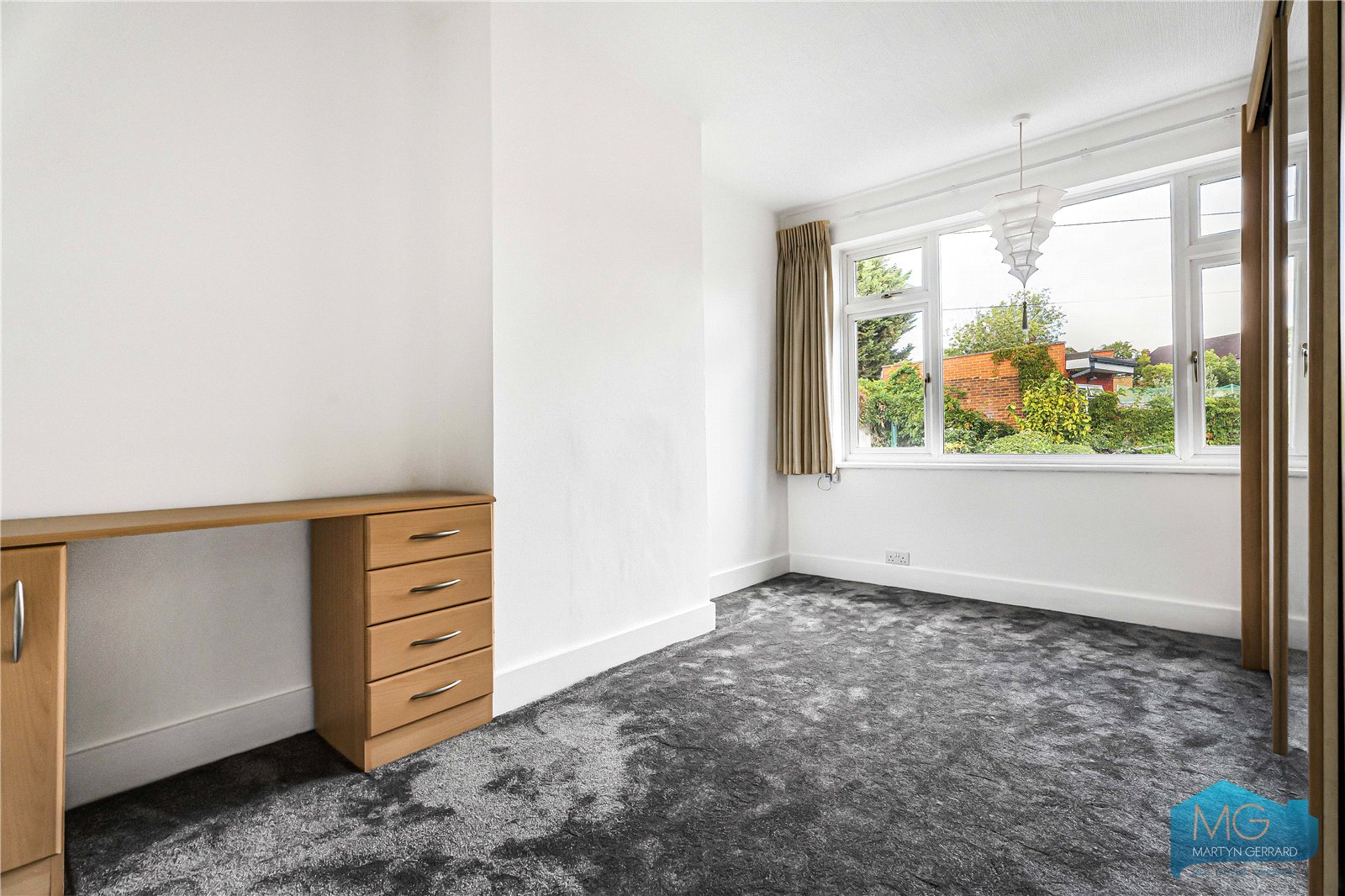 4 bedroom Semi-Detached House for sale - Martyn Gerrard