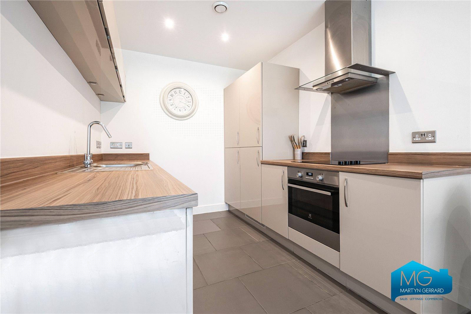 1 bedroom Ground Floor Flat to rent + ' - Martyn Gerrard