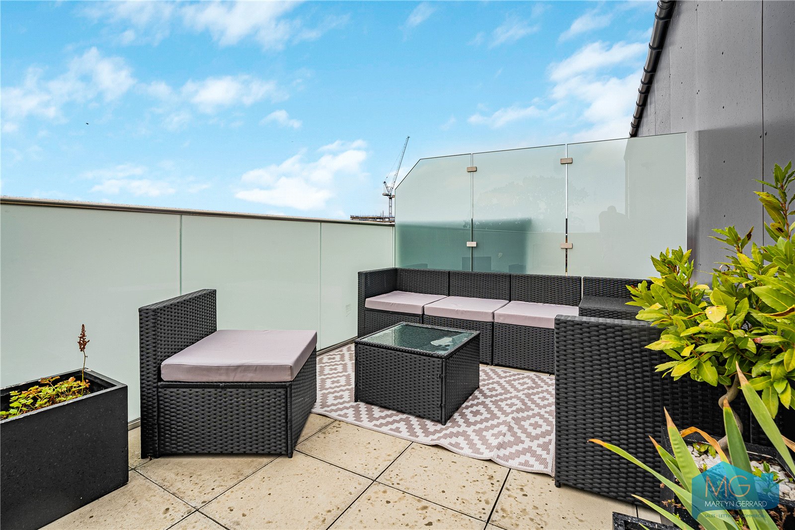 1 bedroom Apartment for sale - Martyn Gerrard