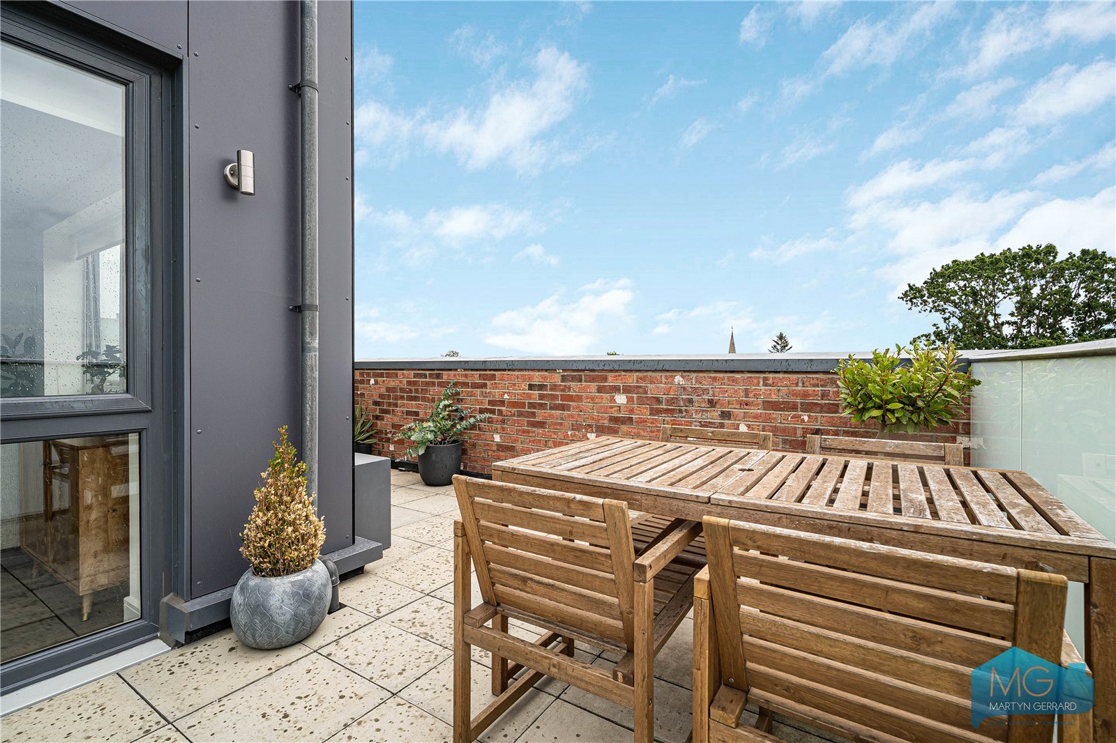 1 bedroom Apartment for sale - Martyn Gerrard