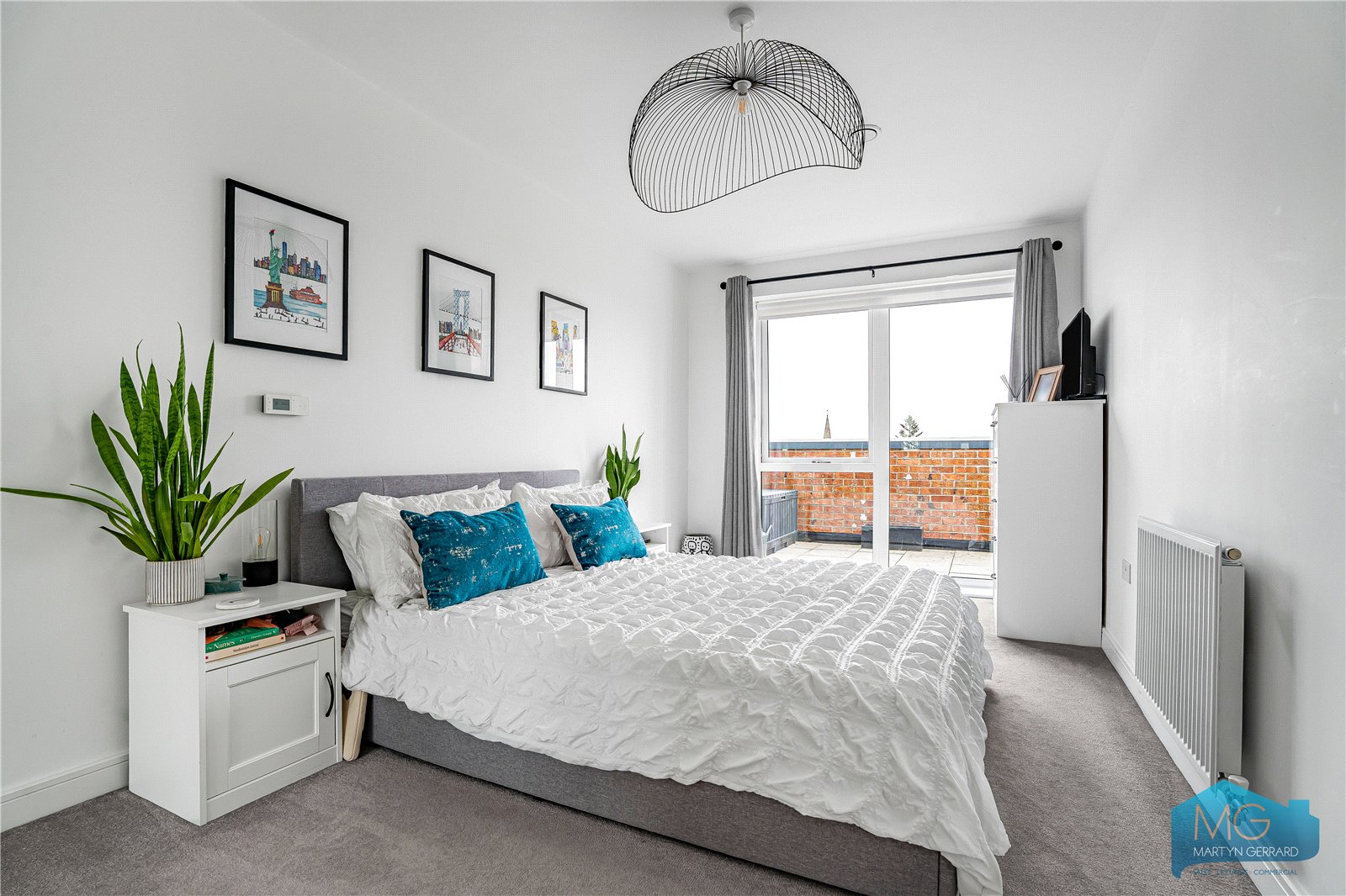 1 bedroom Apartment for sale - Martyn Gerrard