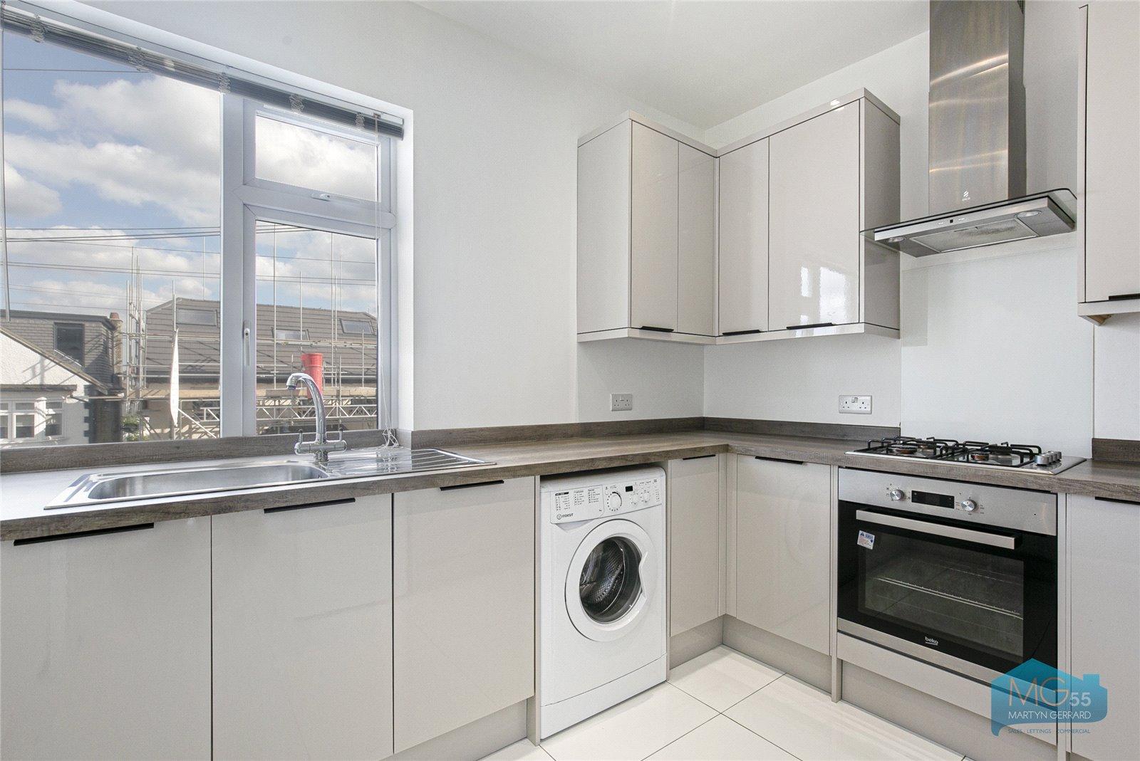 2 bedroom Apartment for sale - Martyn Gerrard