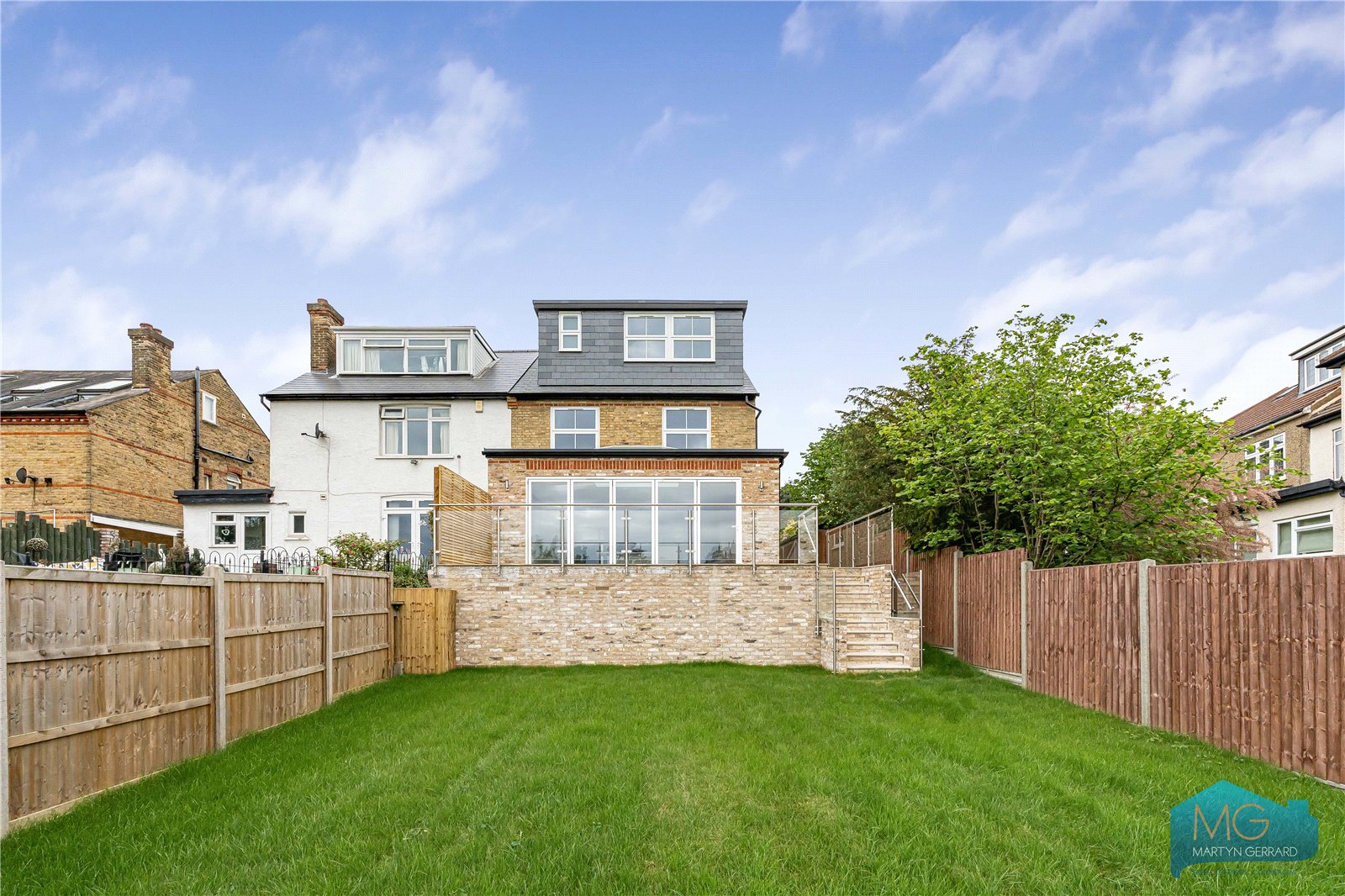 4 bedroom Semi-Detached House for sale - Martyn Gerrard