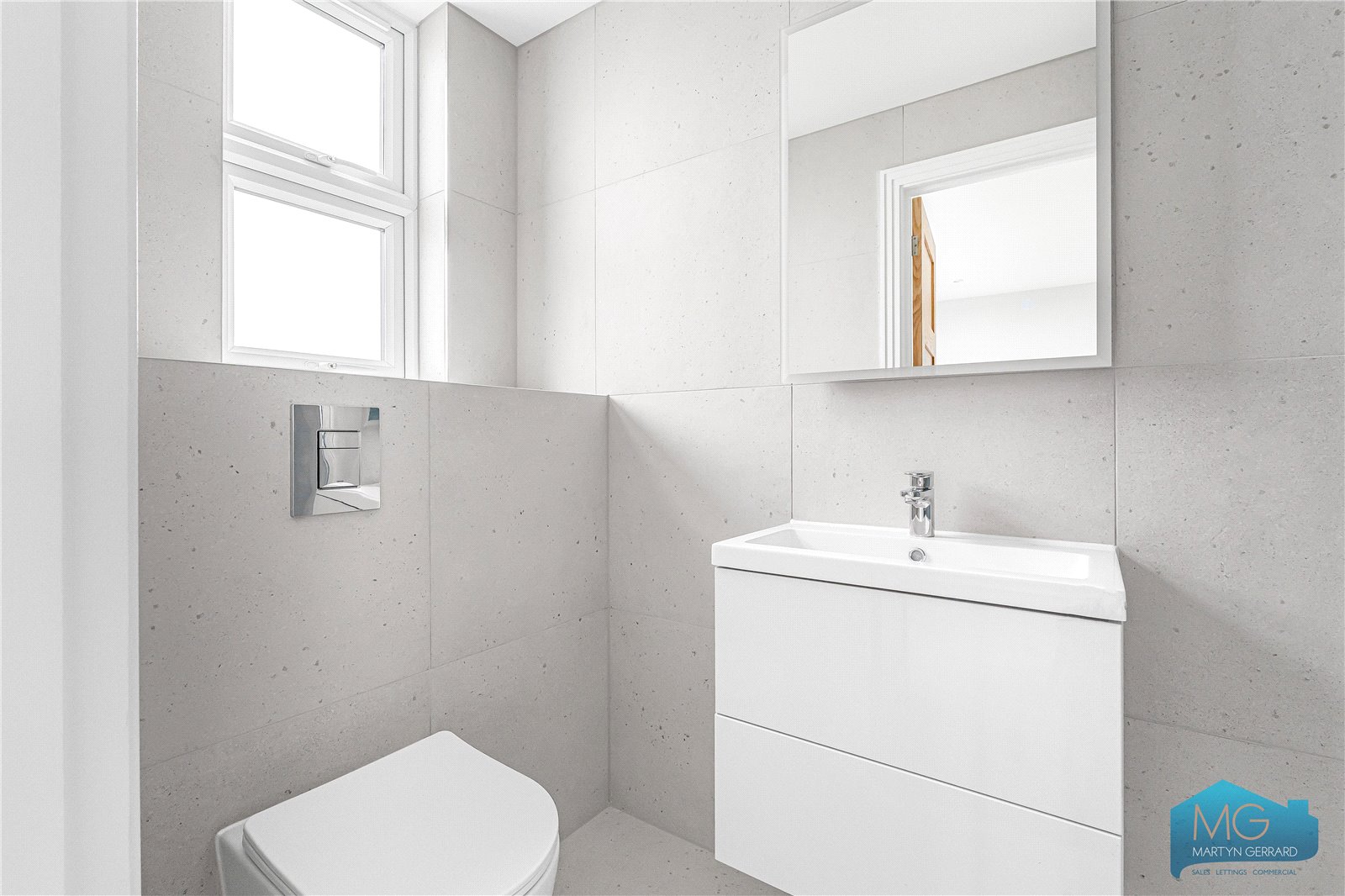 4 bedroom Semi-Detached House for sale - Martyn Gerrard