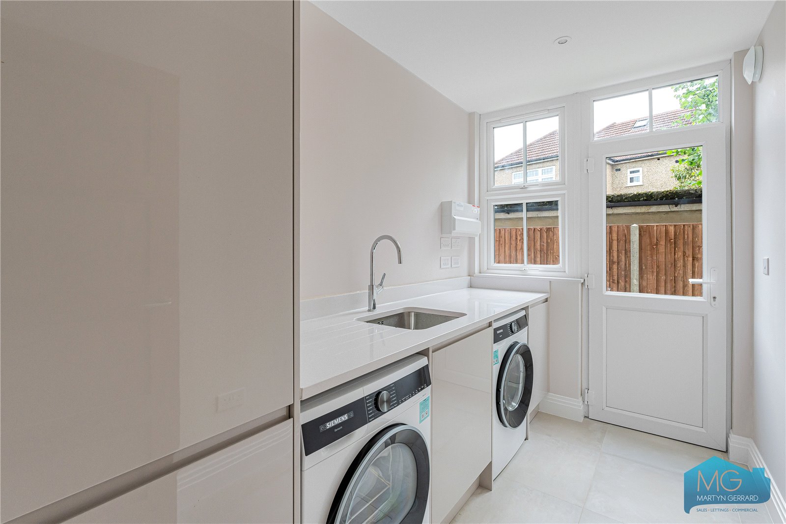 4 bedroom Semi-Detached House for sale - Martyn Gerrard