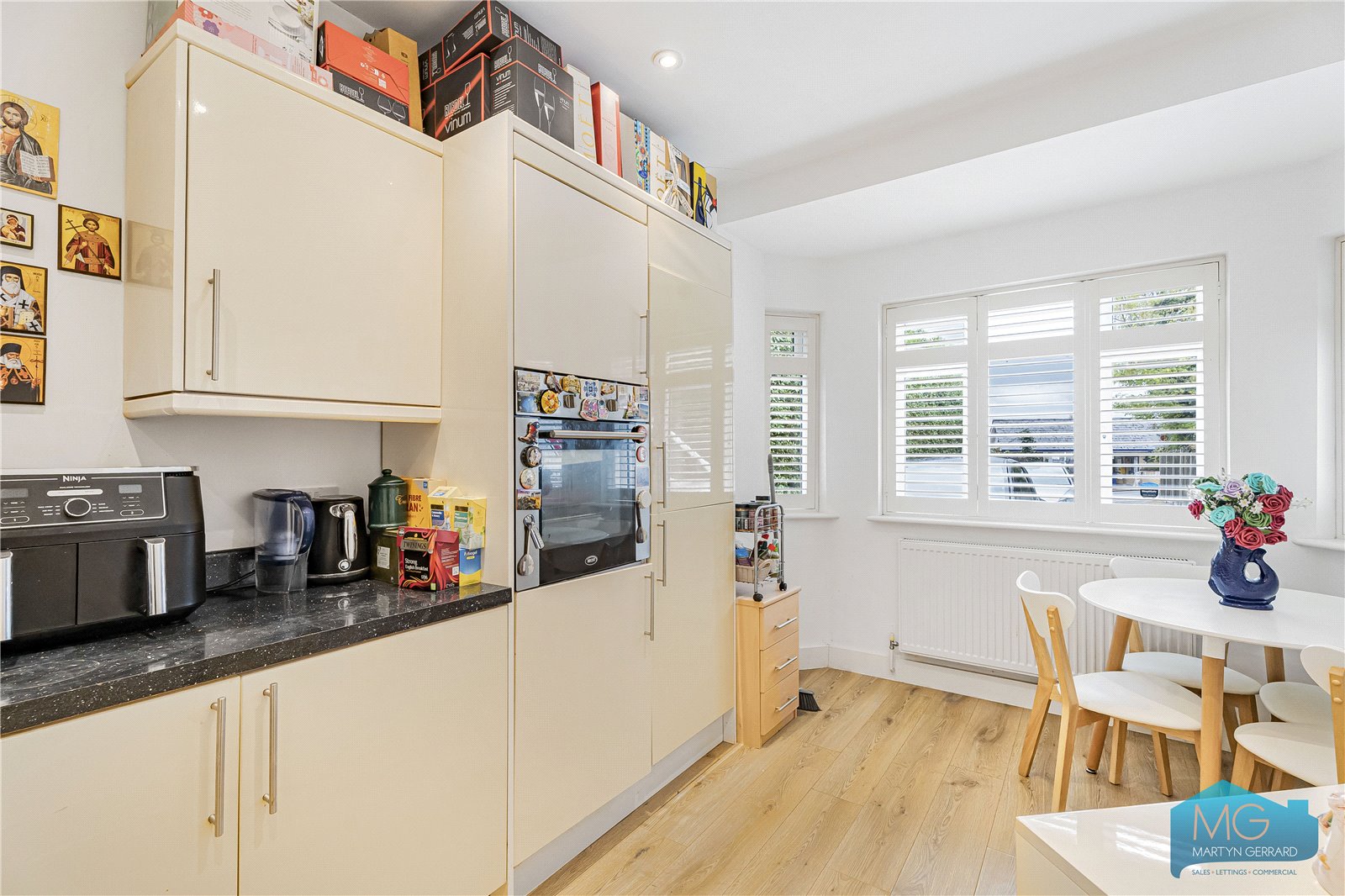 3 bedroom Semi-Detached House for sale - Martyn Gerrard