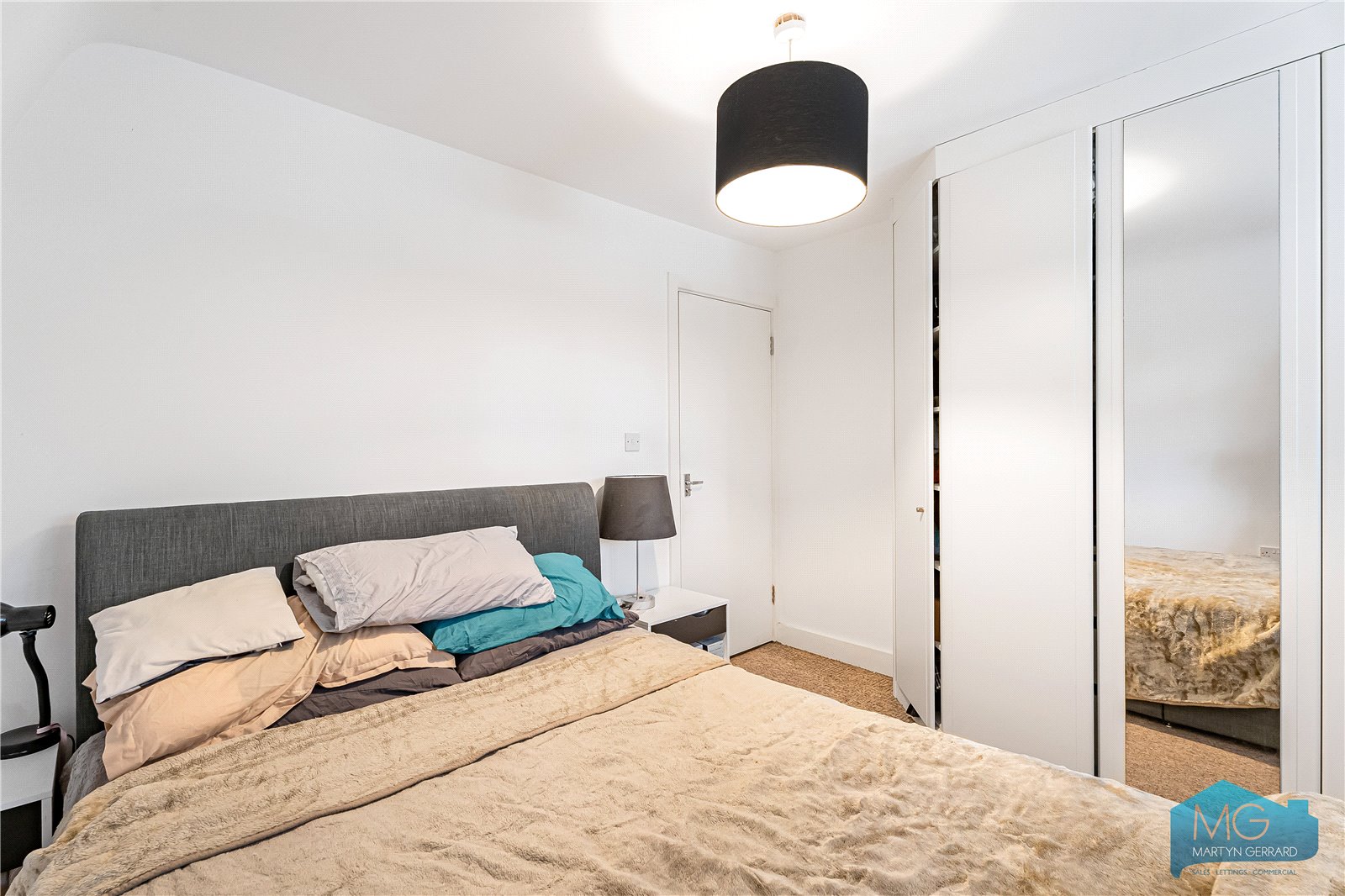 3 bedroom Semi-Detached House for sale - Martyn Gerrard