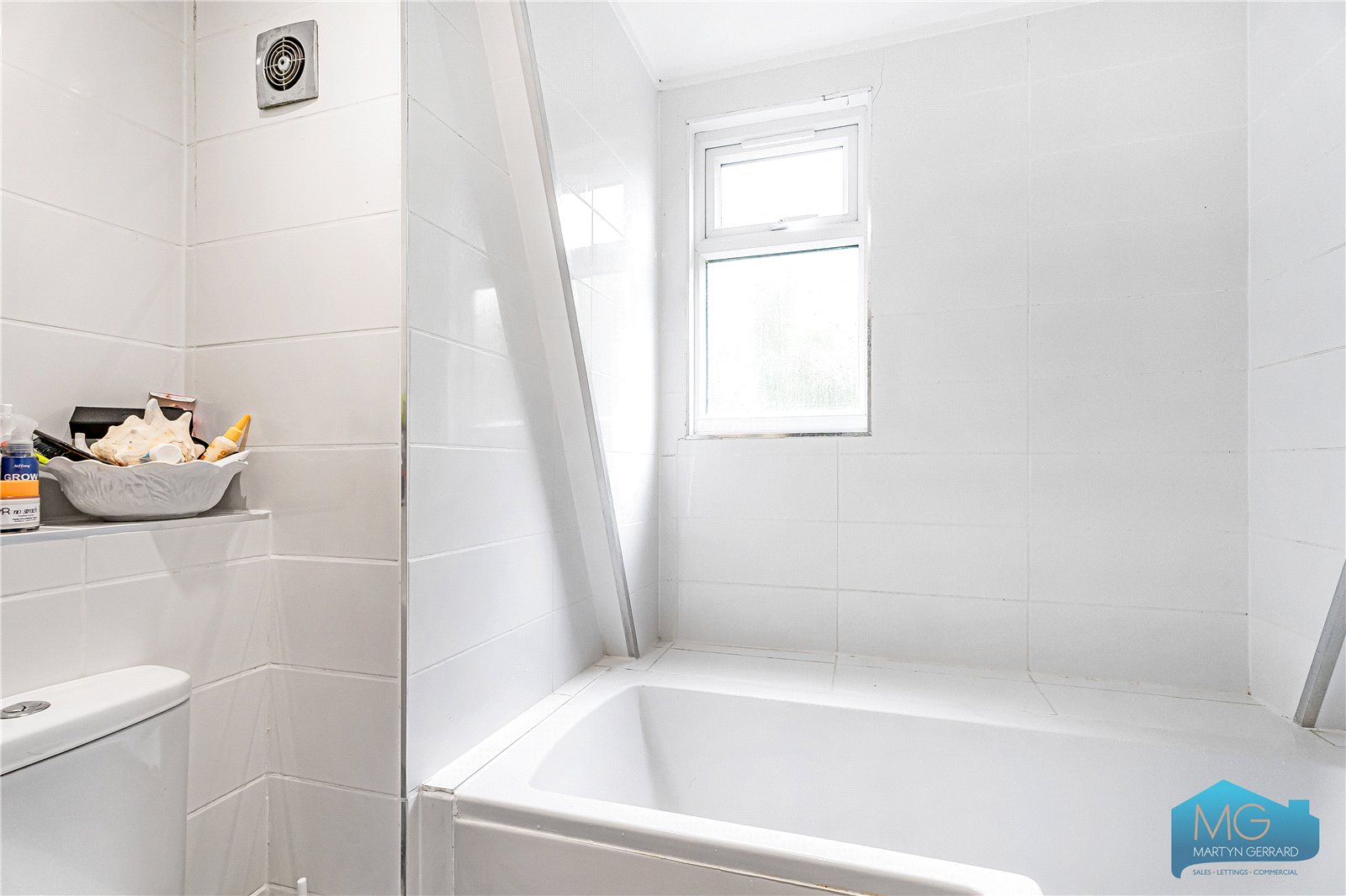3 bedroom Semi-Detached House for sale - Martyn Gerrard