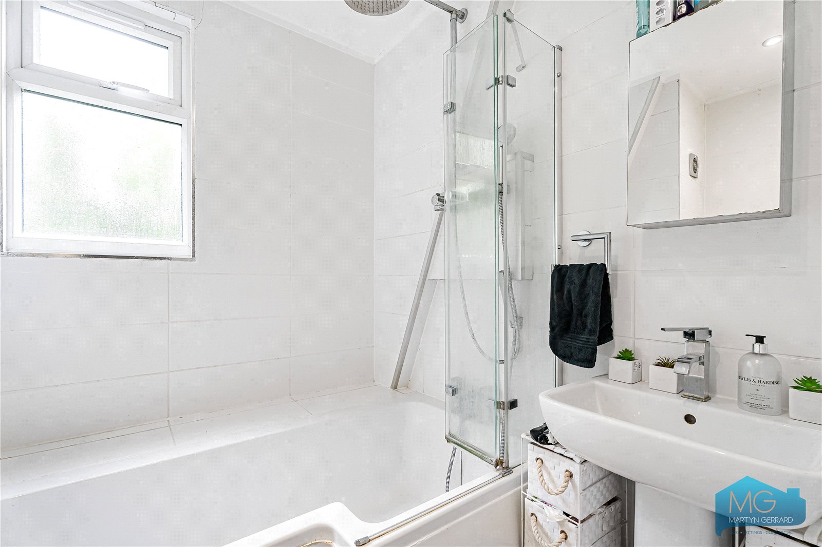 3 bedroom Semi-Detached House for sale - Martyn Gerrard
