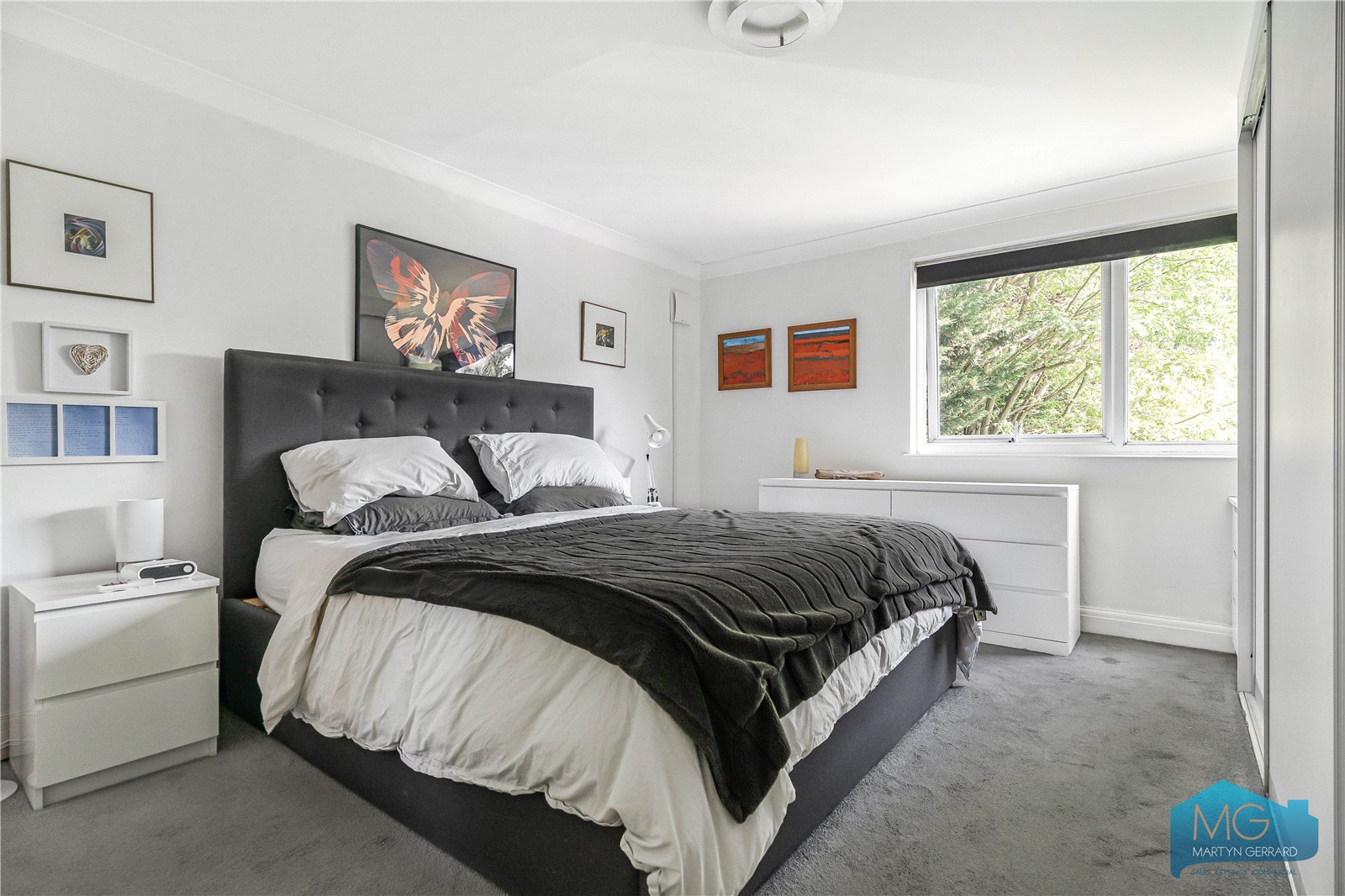 3 bedroom Apartment for sale - Martyn Gerrard
