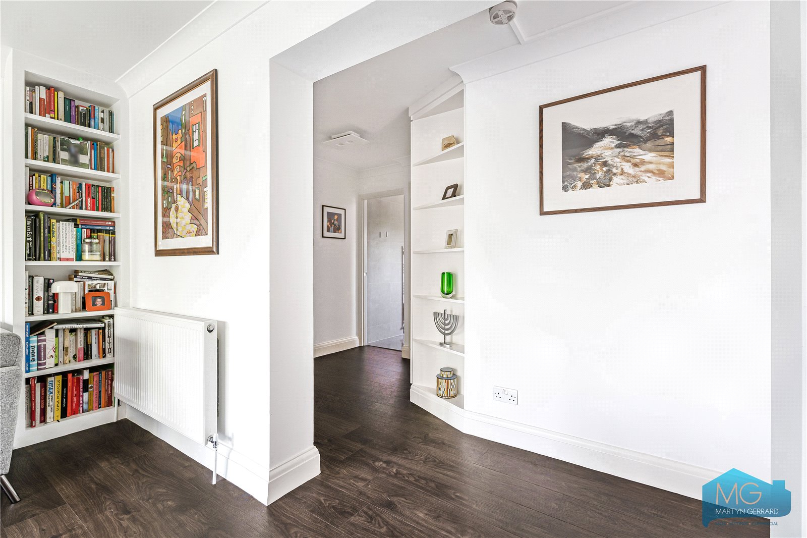3 bedroom Apartment for sale - Martyn Gerrard