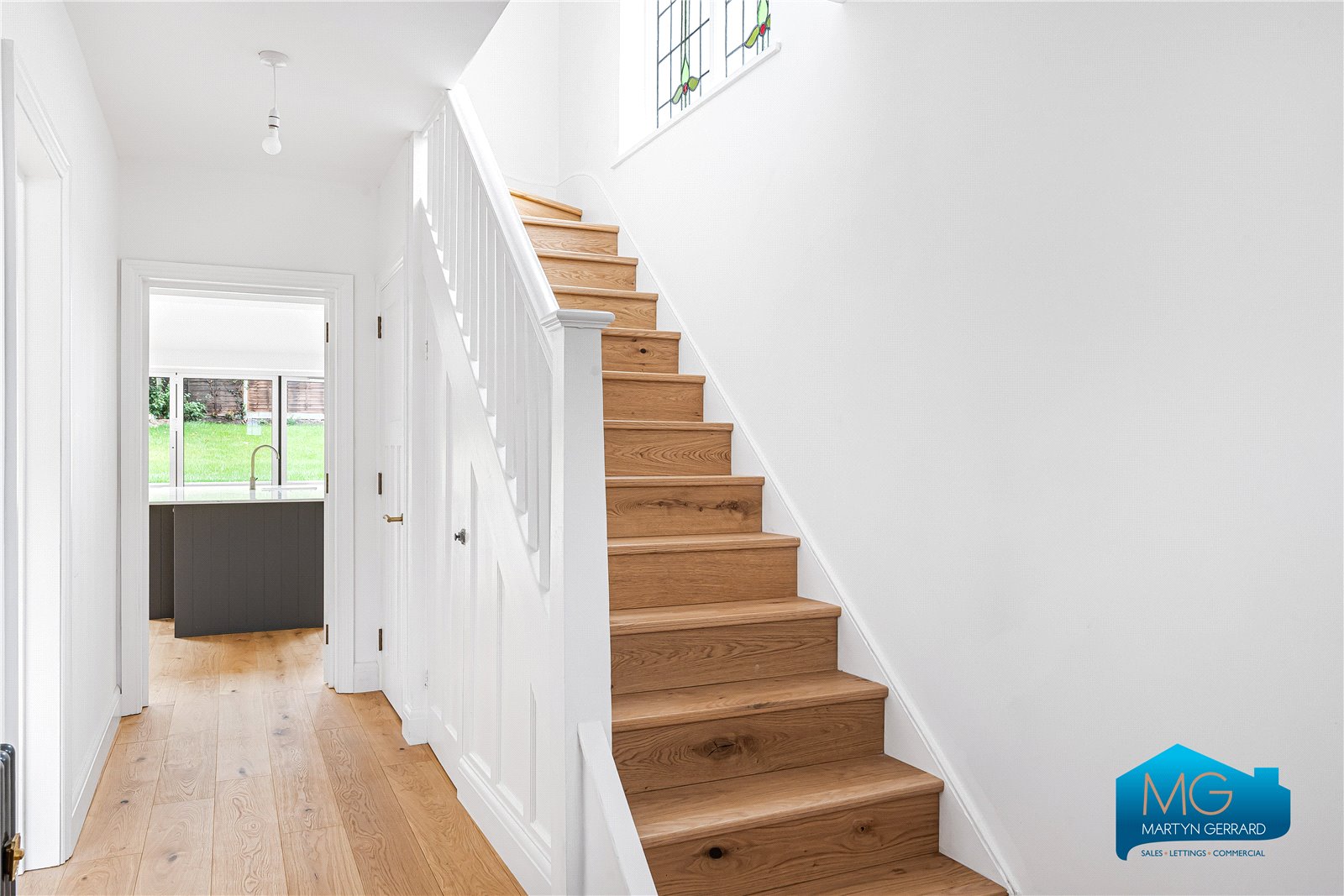 4 bedroom Semi-Detached House to rent - Martyn Gerrard