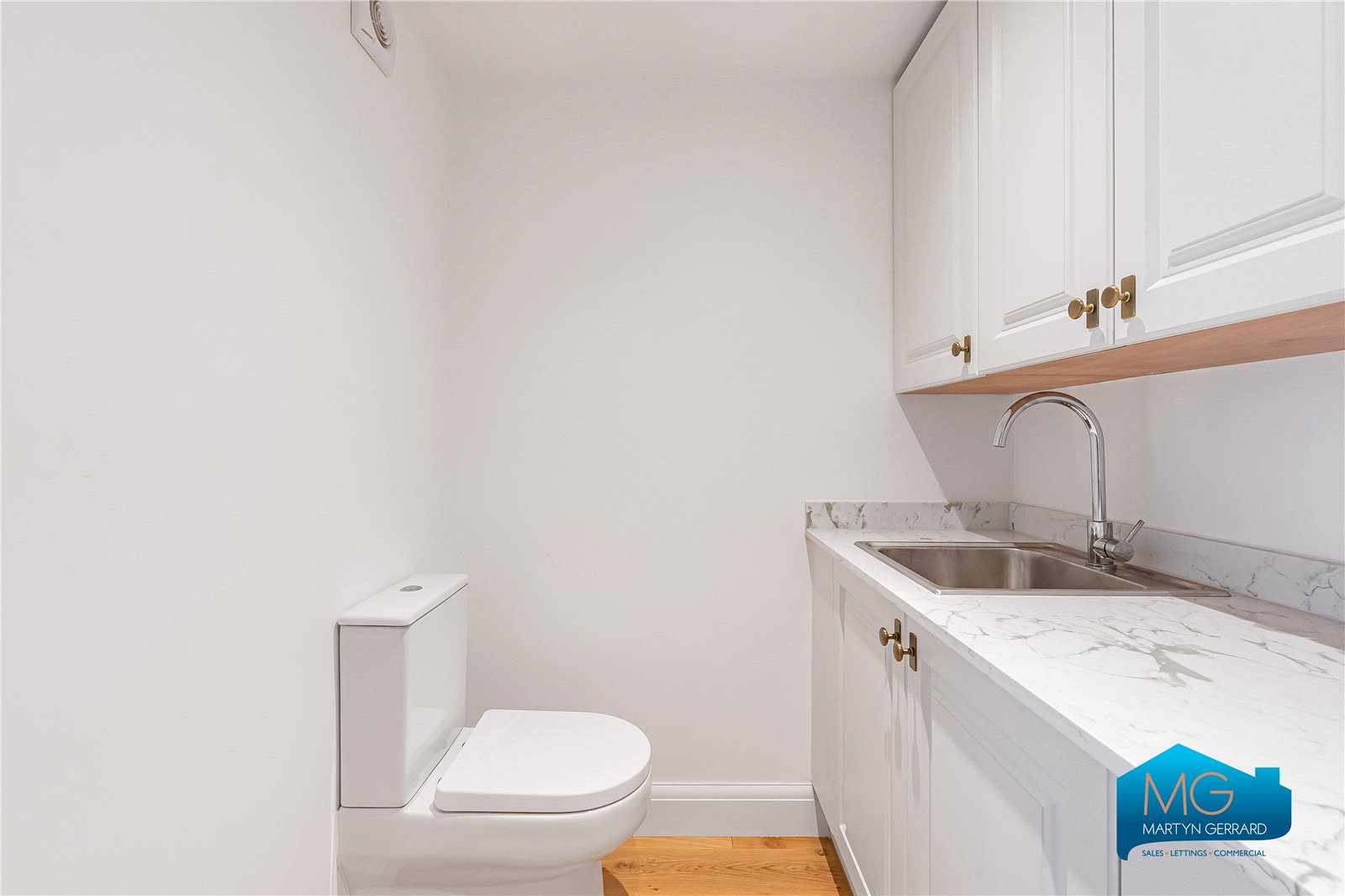 4 bedroom Semi-Detached House to rent - Martyn Gerrard