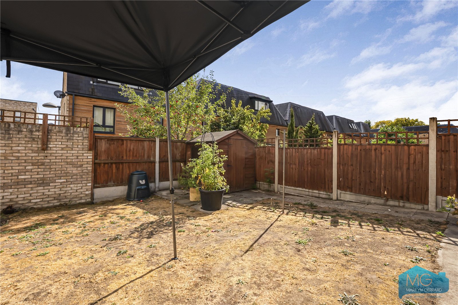 4 bedroom End of Terrace House for sale - Martyn Gerrard
