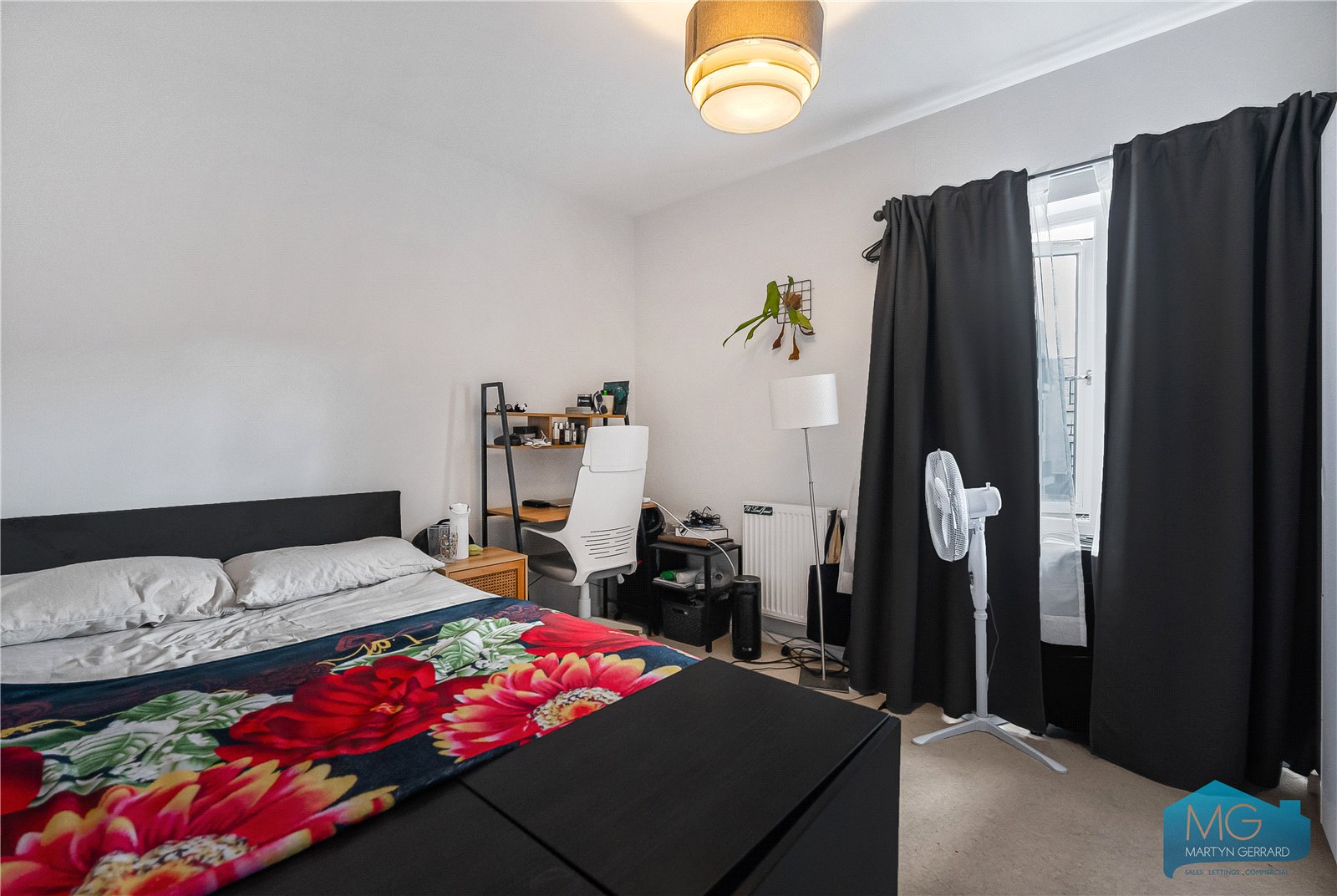 4 bedroom End of Terrace House for sale - Martyn Gerrard