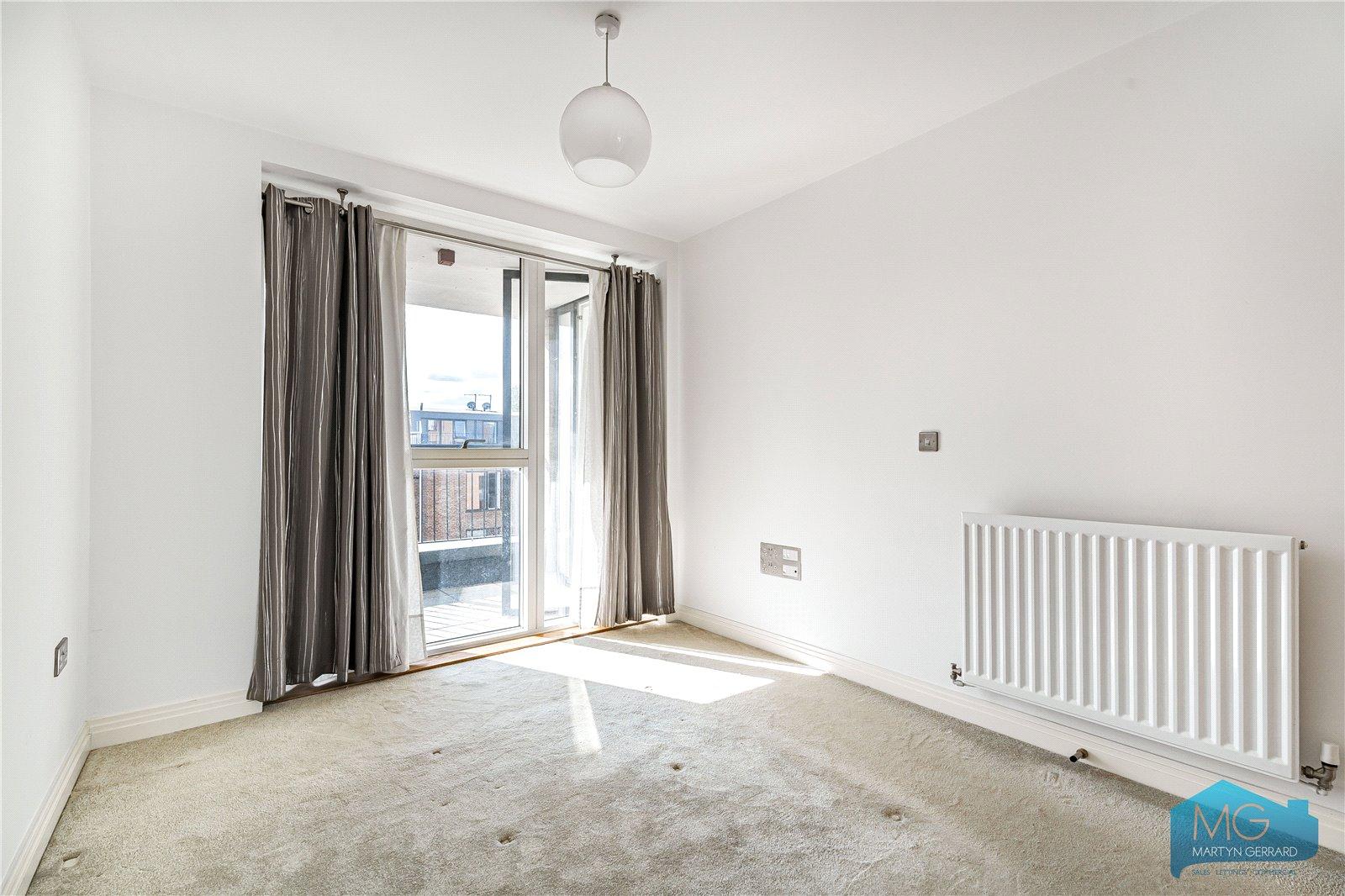 1 bedroom Apartment for sale - Martyn Gerrard