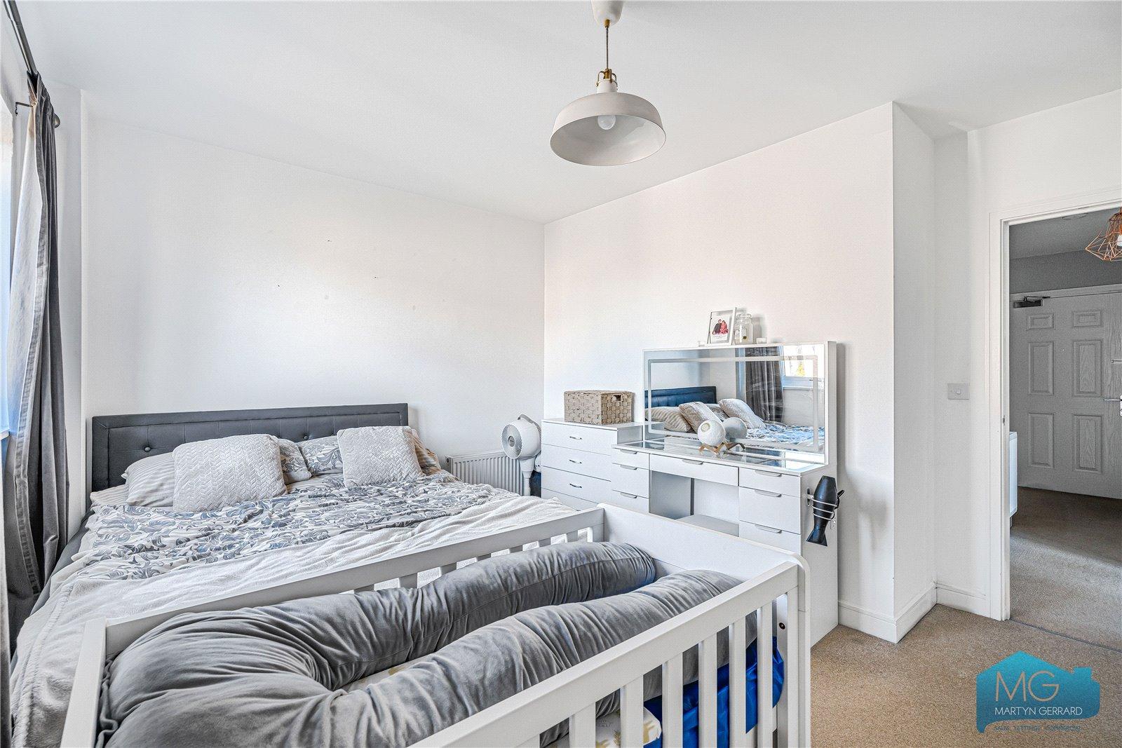 1 bedroom Apartment for sale - Martyn Gerrard