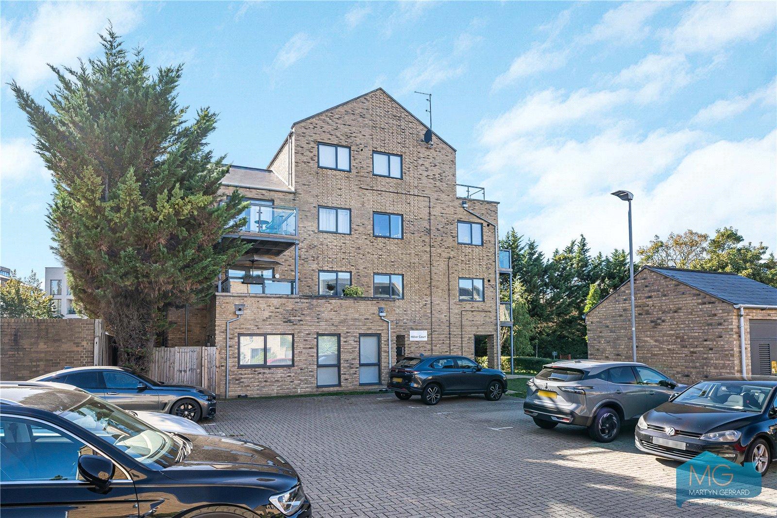 1 bedroom Apartment for sale - Martyn Gerrard