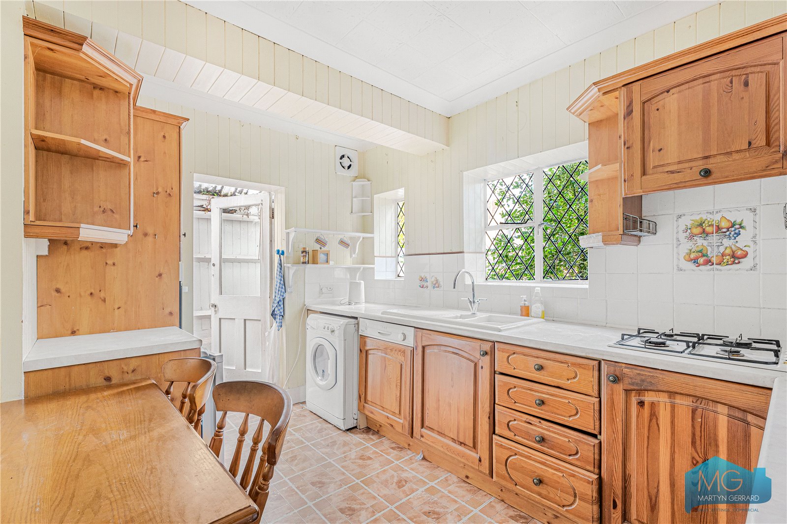 3 bedroom Link Detached House for sale - Martyn Gerrard