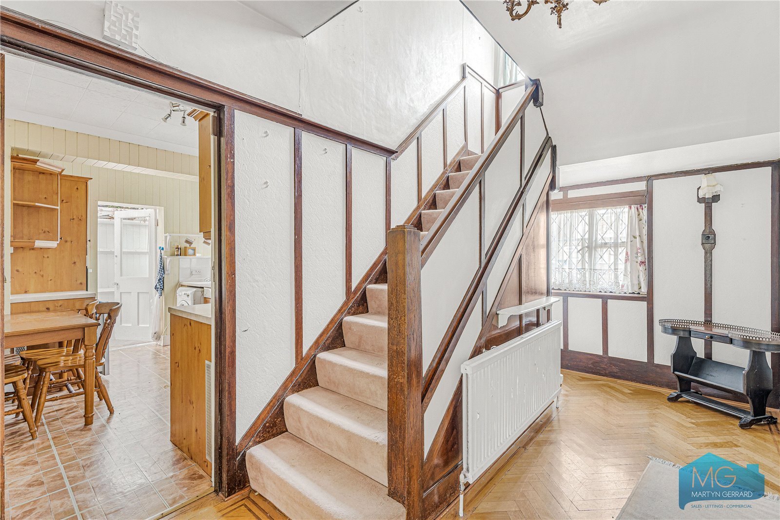3 bedroom Link Detached House for sale - Martyn Gerrard