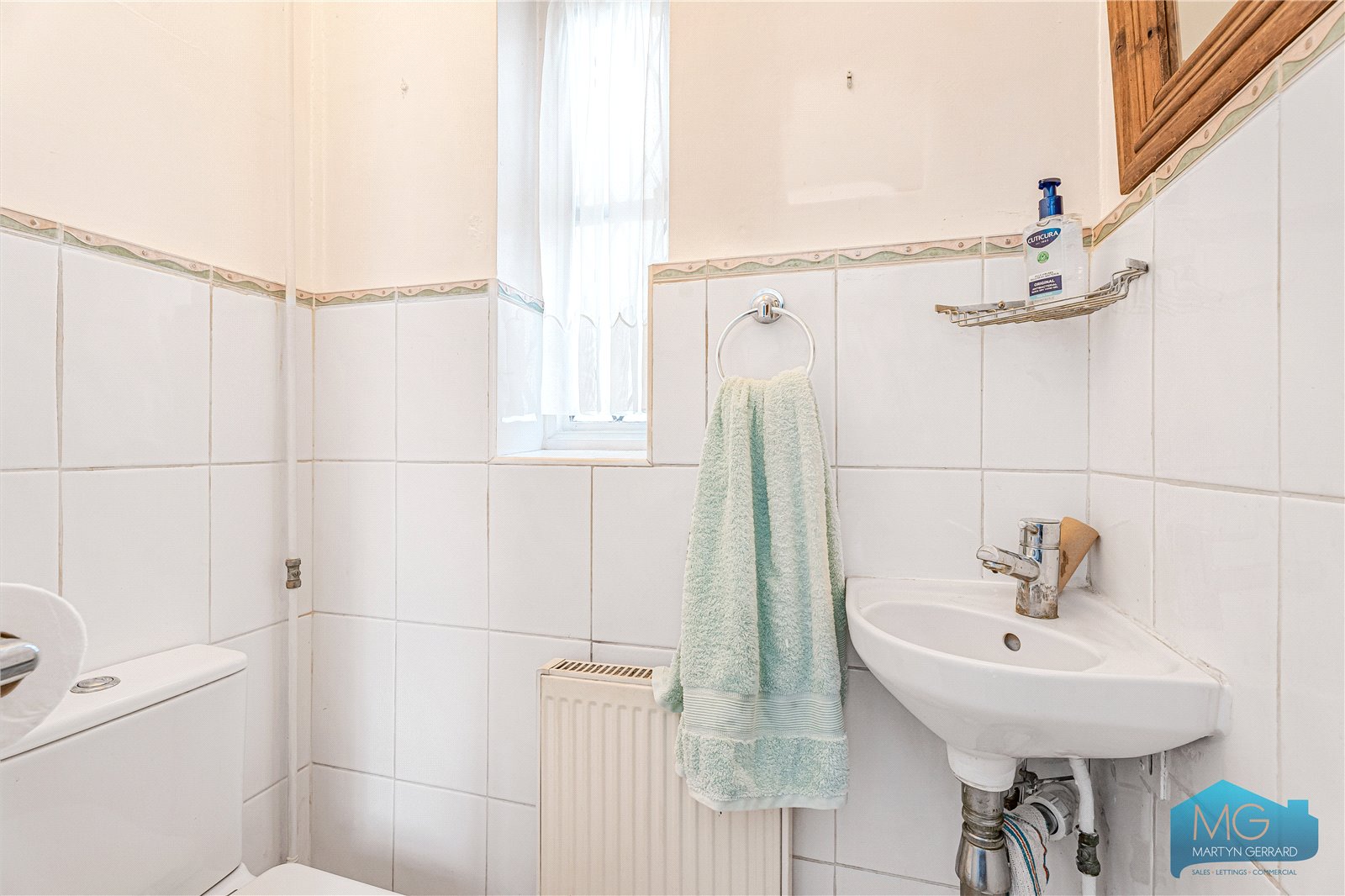 3 bedroom Link Detached House for sale - Martyn Gerrard