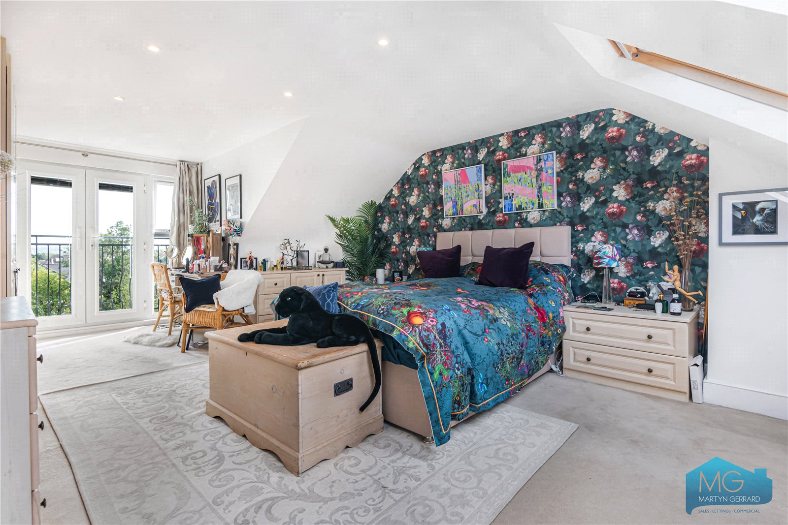 5 bedroom Semi-Detached House for sale - Martyn Gerrard